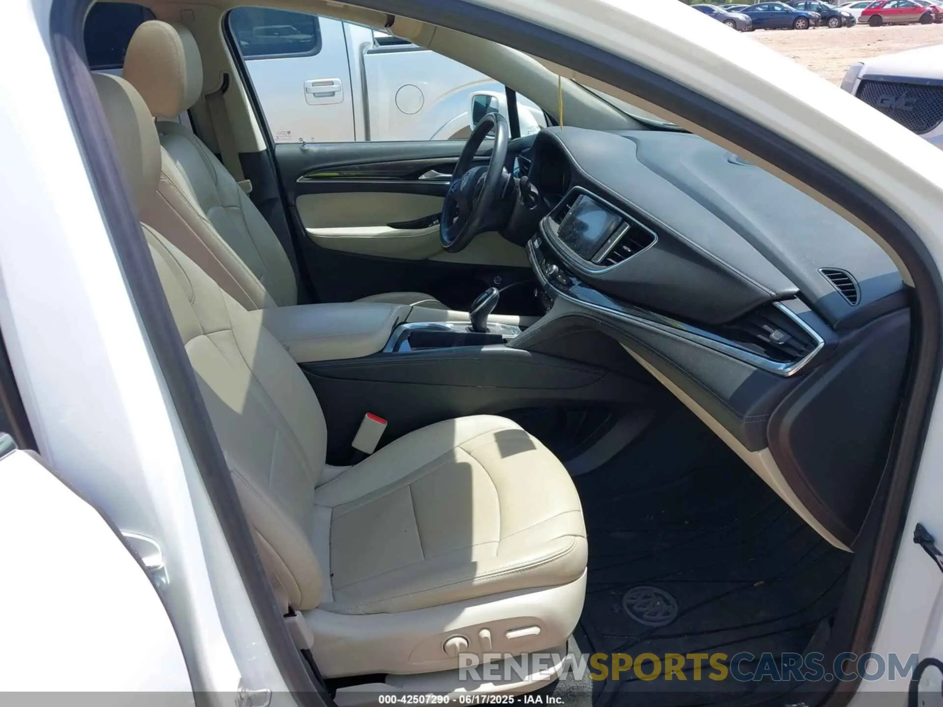 5 Photograph of a damaged car 5GAEVAKW7KJ206770 BUICK ENCLAVE 2019