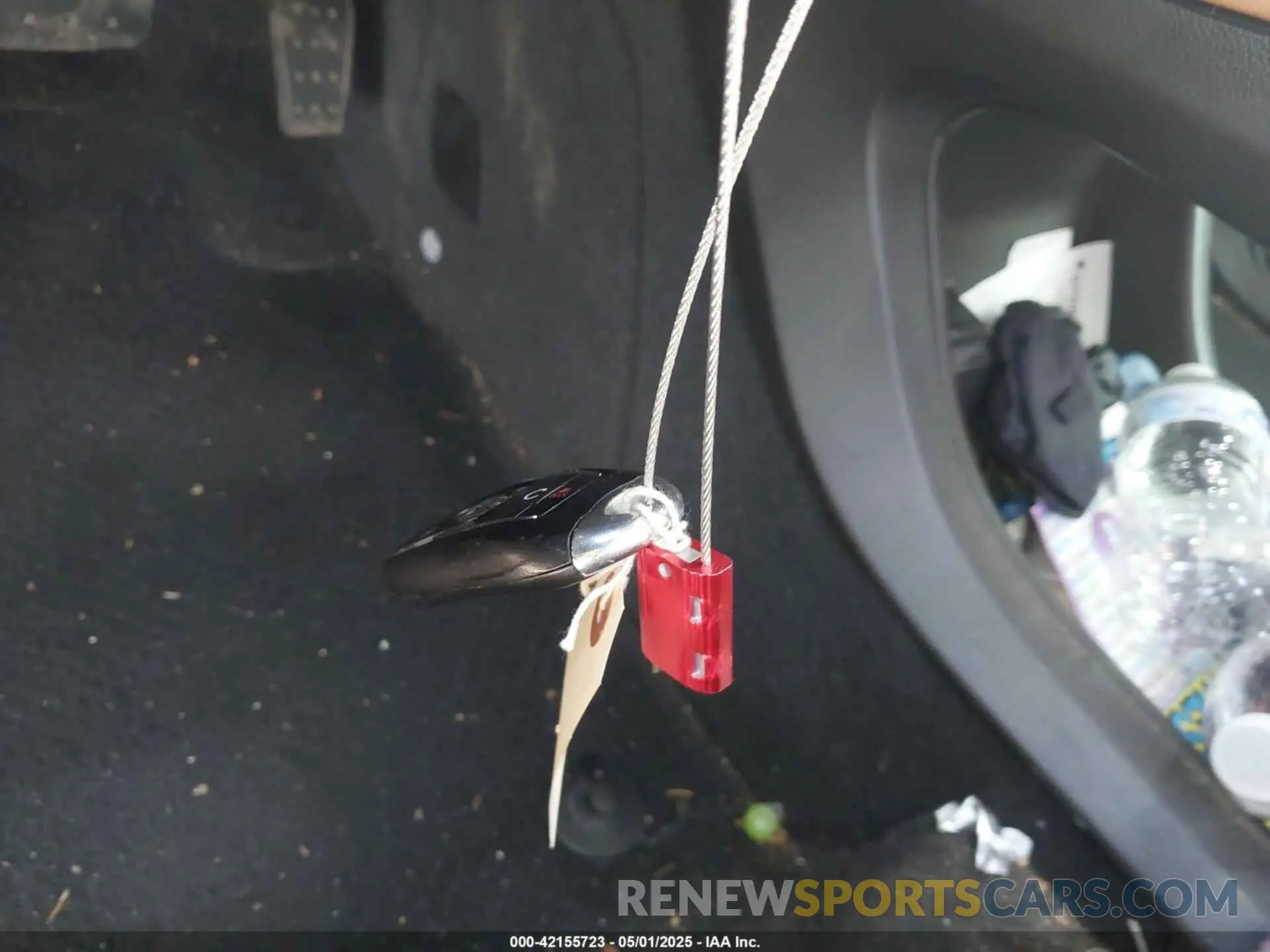 11 Photograph of a damaged car 5GAEVAKW8KJ128161 BUICK ENCLAVE 2019