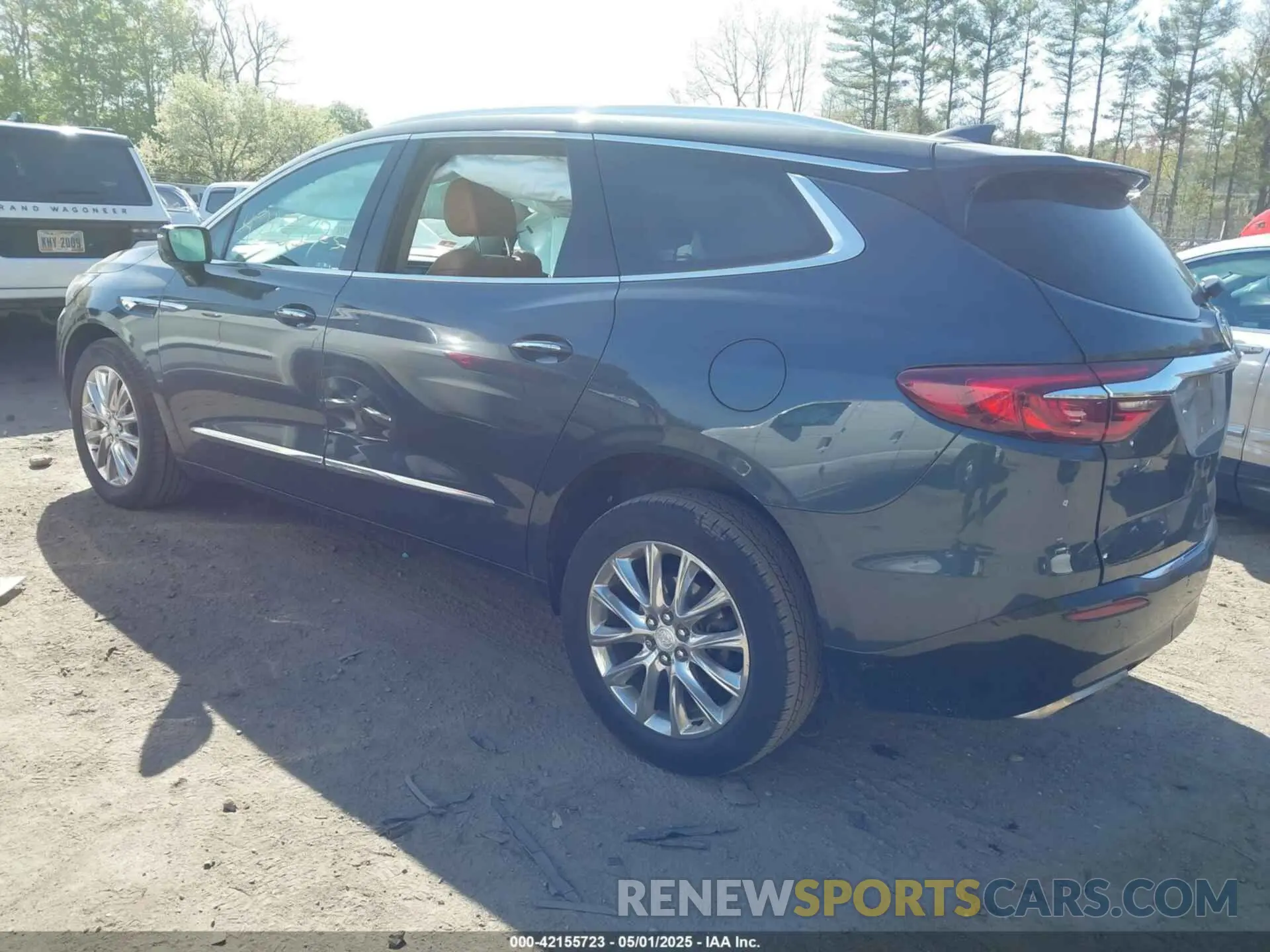 3 Photograph of a damaged car 5GAEVAKW8KJ128161 BUICK ENCLAVE 2019