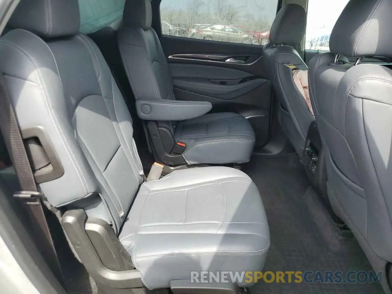 11 Photograph of a damaged car 5GAEVBKW4KJ213598 BUICK ENCLAVE 2019