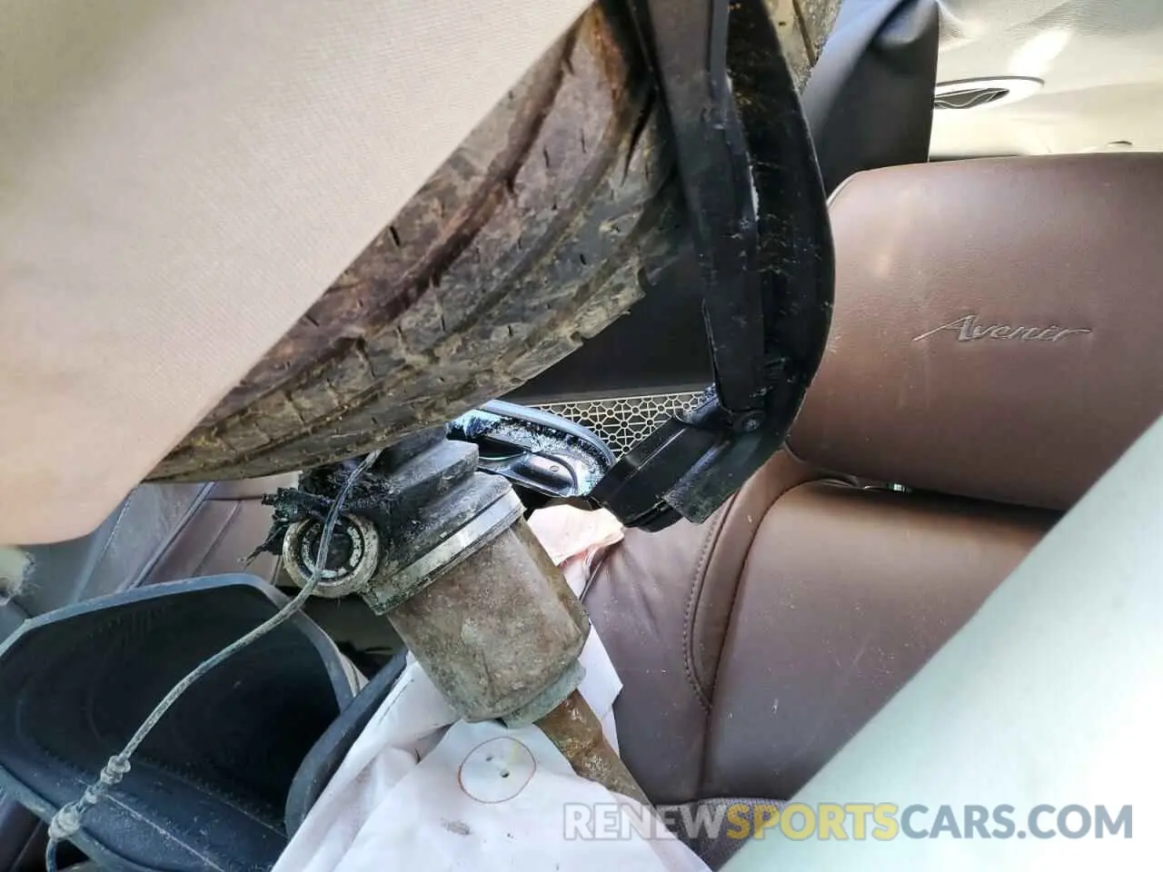 10 Photograph of a damaged car 5GAEVCKW3KJ115149 BUICK ENCLAVE 2019