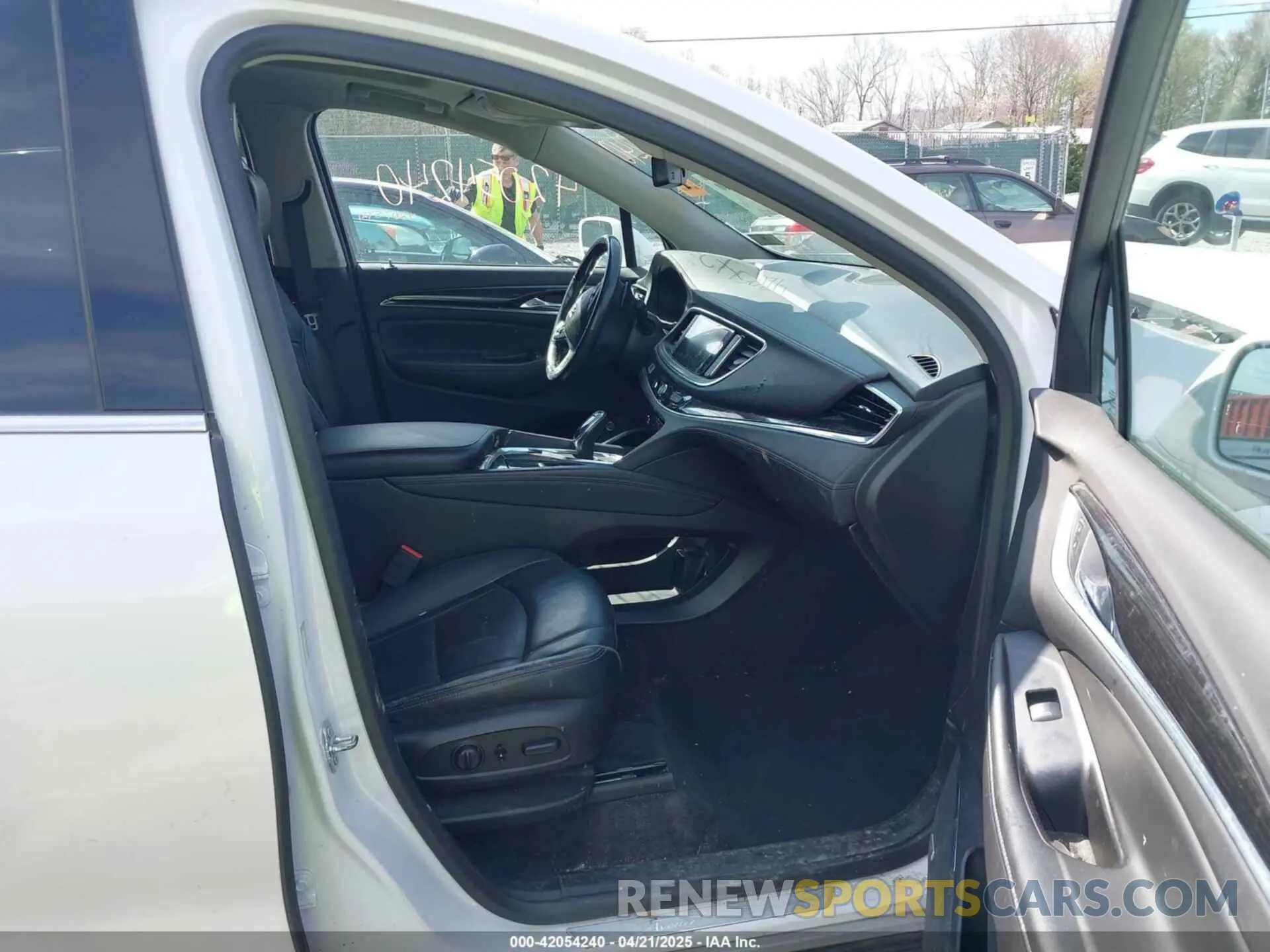 5 Photograph of a damaged car 5GAEVCKW5KJ200249 BUICK ENCLAVE 2019
