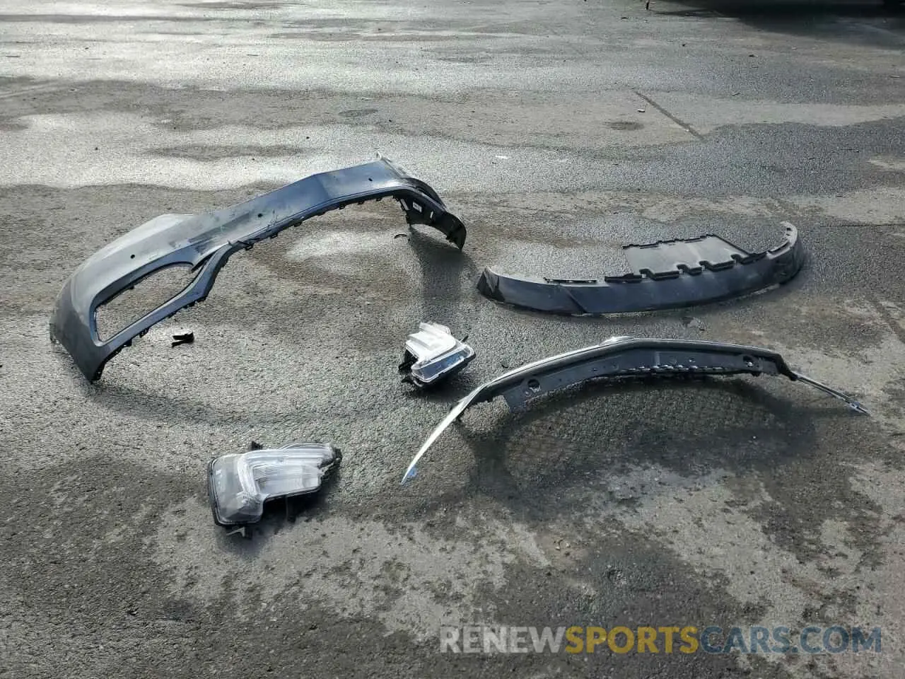 13 Photograph of a damaged car 5GAEVCKW7KJ138496 BUICK ENCLAVE 2019