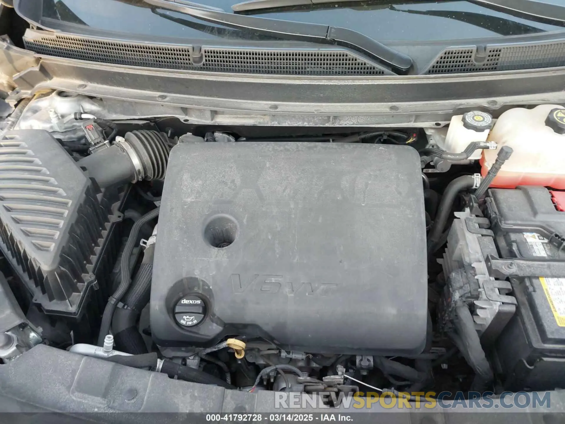 10 Photograph of a damaged car 5GAEVCKWXKJ262388 BUICK ENCLAVE 2019