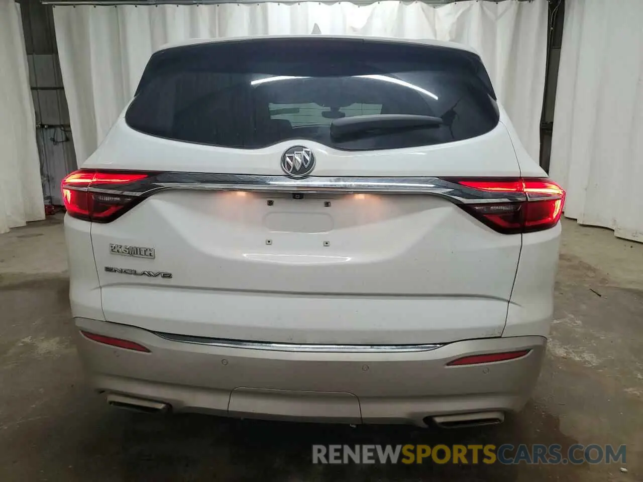 6 Photograph of a damaged car 5GAERBKW3LJ106161 BUICK ENCLAVE 2020