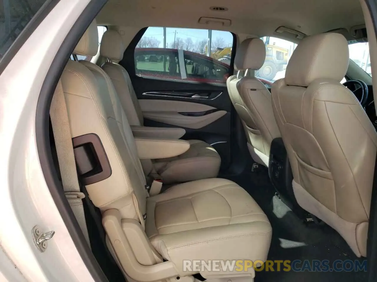 11 Photograph of a damaged car 5GAERBKW3LJ215168 BUICK ENCLAVE 2020