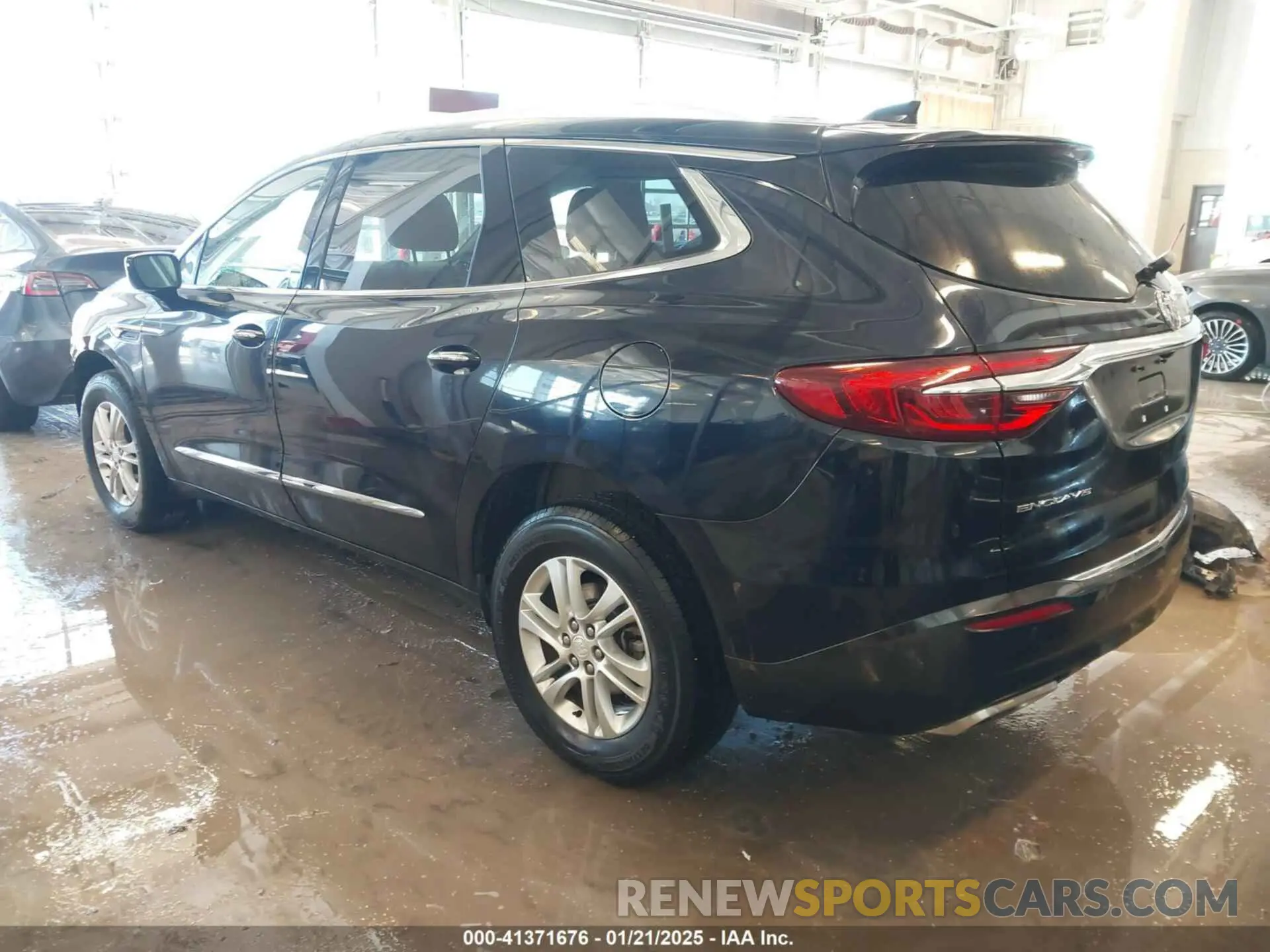 3 Photograph of a damaged car 5GAERBKW4LJ133434 BUICK ENCLAVE 2020