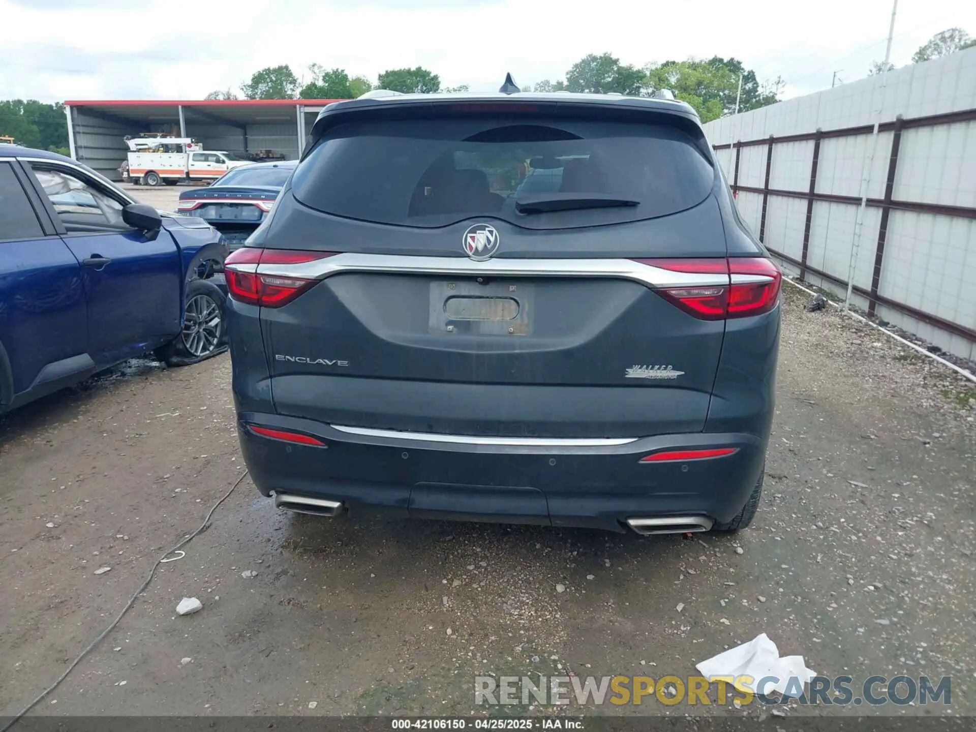 16 Photograph of a damaged car 5GAERBKW4LJ194086 BUICK ENCLAVE 2020