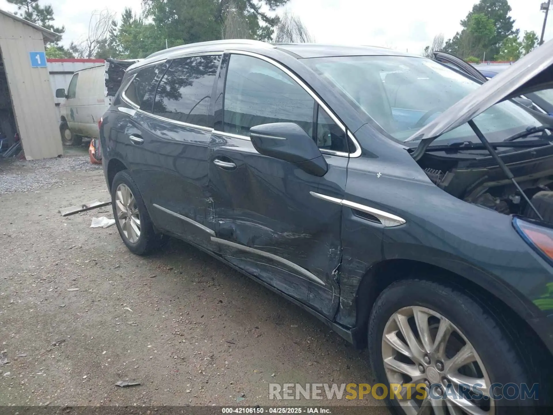 6 Photograph of a damaged car 5GAERBKW4LJ194086 BUICK ENCLAVE 2020