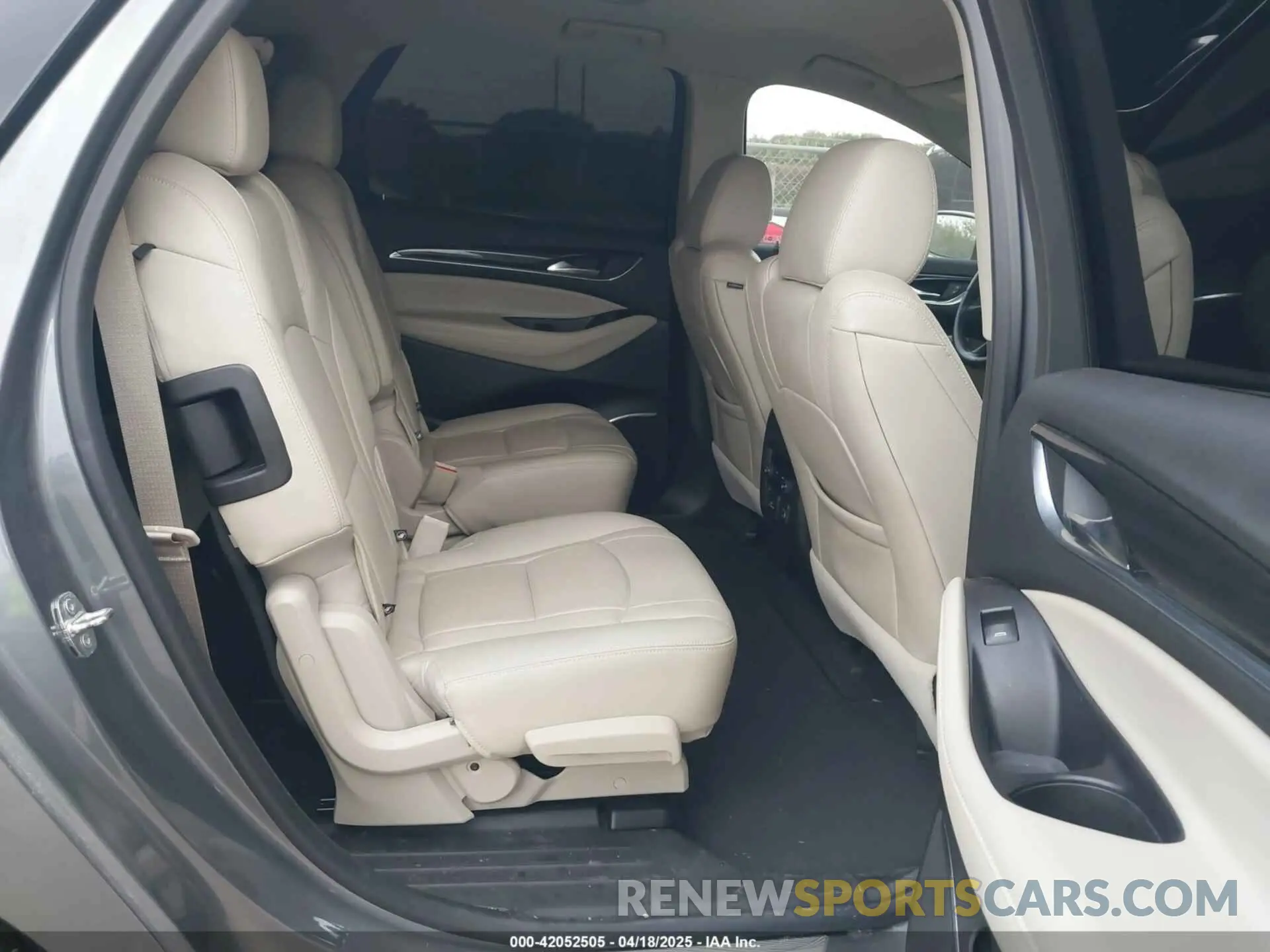 8 Photograph of a damaged car 5GAERBKW4LJ226048 BUICK ENCLAVE 2020