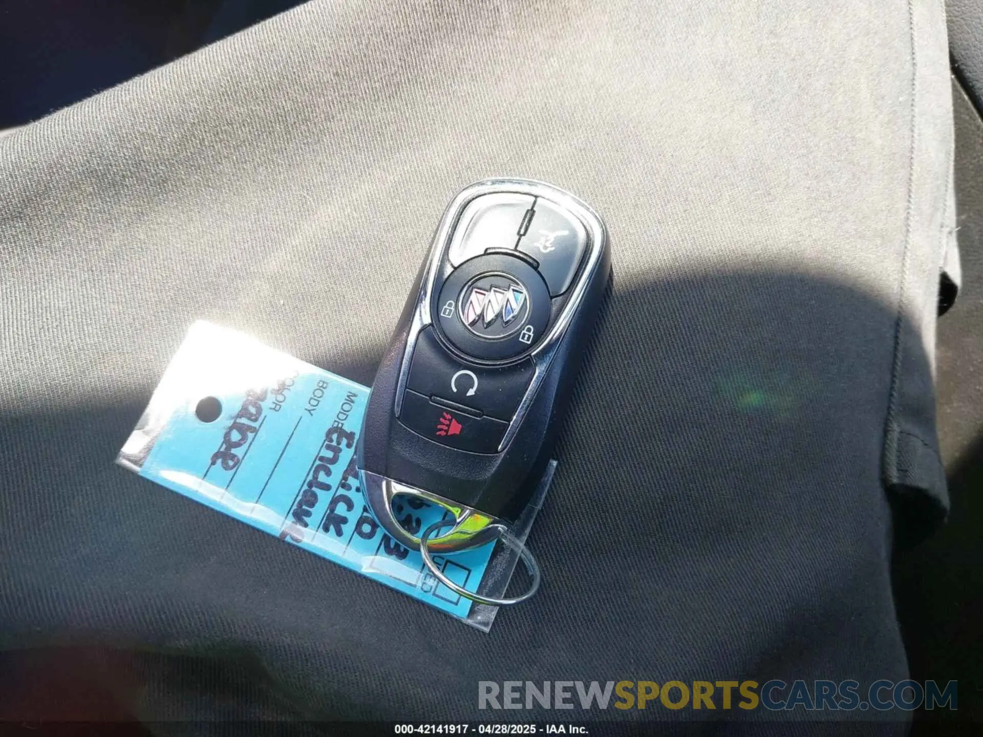 11 Photograph of a damaged car 5GAERBKW4LJ292650 BUICK ENCLAVE 2020