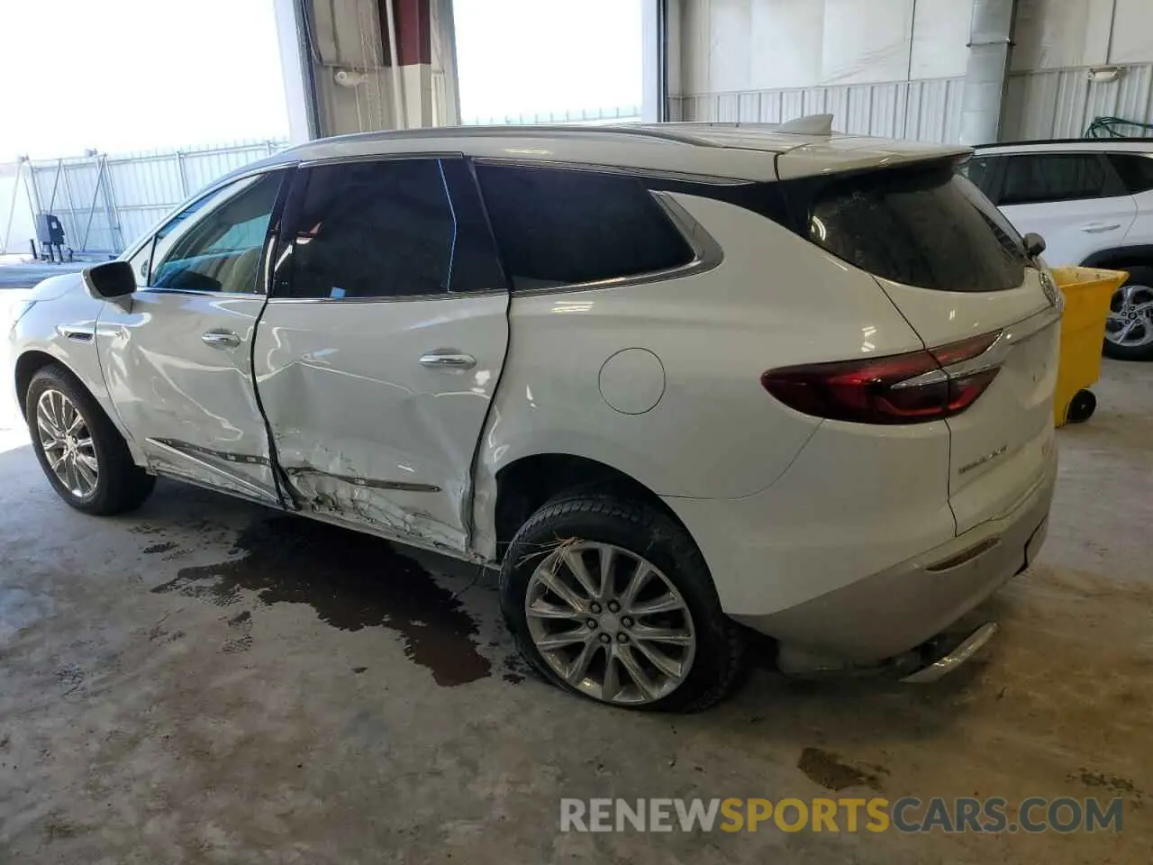 2 Photograph of a damaged car 5GAERBKW6LJ263263 BUICK ENCLAVE 2020
