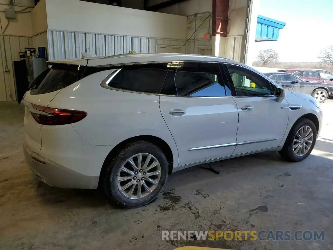 3 Photograph of a damaged car 5GAERBKW6LJ263263 BUICK ENCLAVE 2020