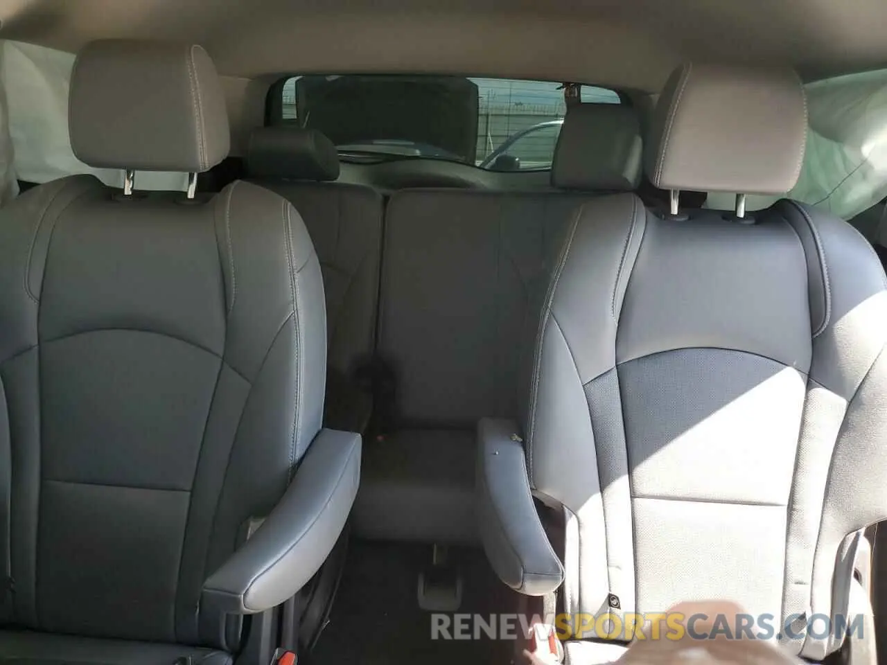 10 Photograph of a damaged car 5GAERBKW6LJ287059 BUICK ENCLAVE 2020