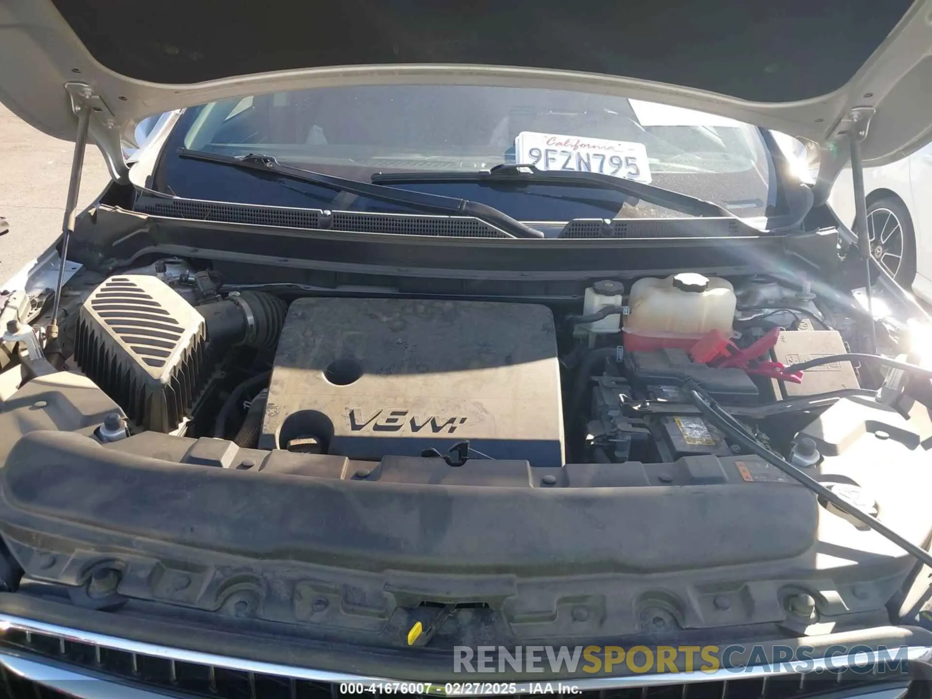10 Photograph of a damaged car 5GAERBKW8LJ125823 BUICK ENCLAVE 2020