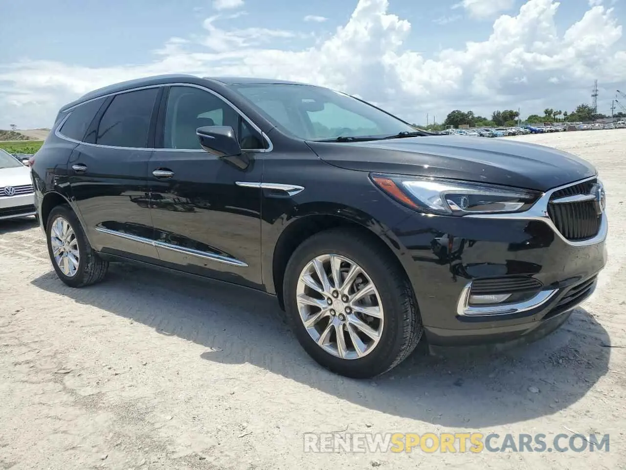 4 Photograph of a damaged car 5GAERBKW8LJ147613 BUICK ENCLAVE 2020