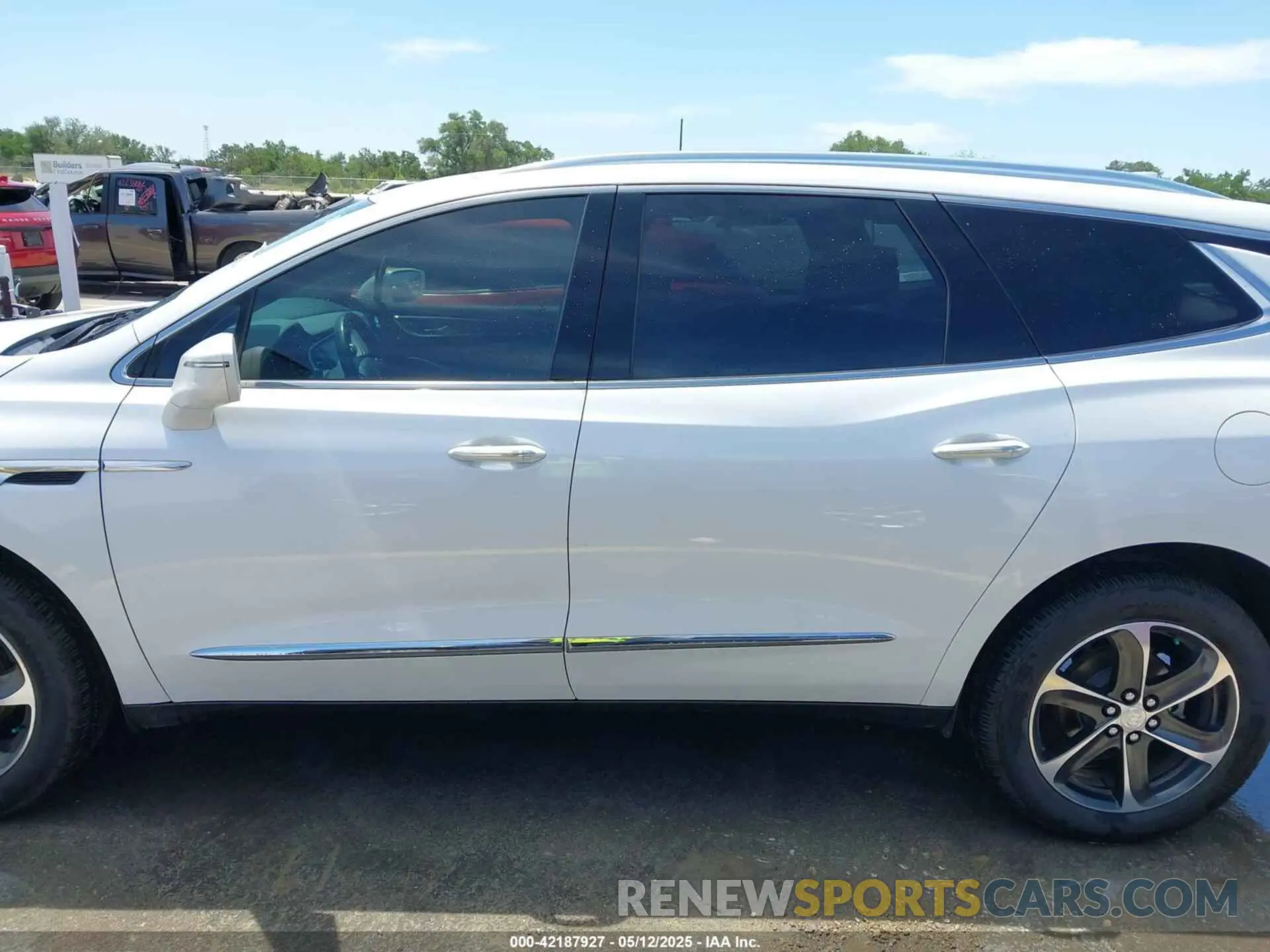 14 Photograph of a damaged car 5GAERBKW8LJ159020 BUICK ENCLAVE 2020