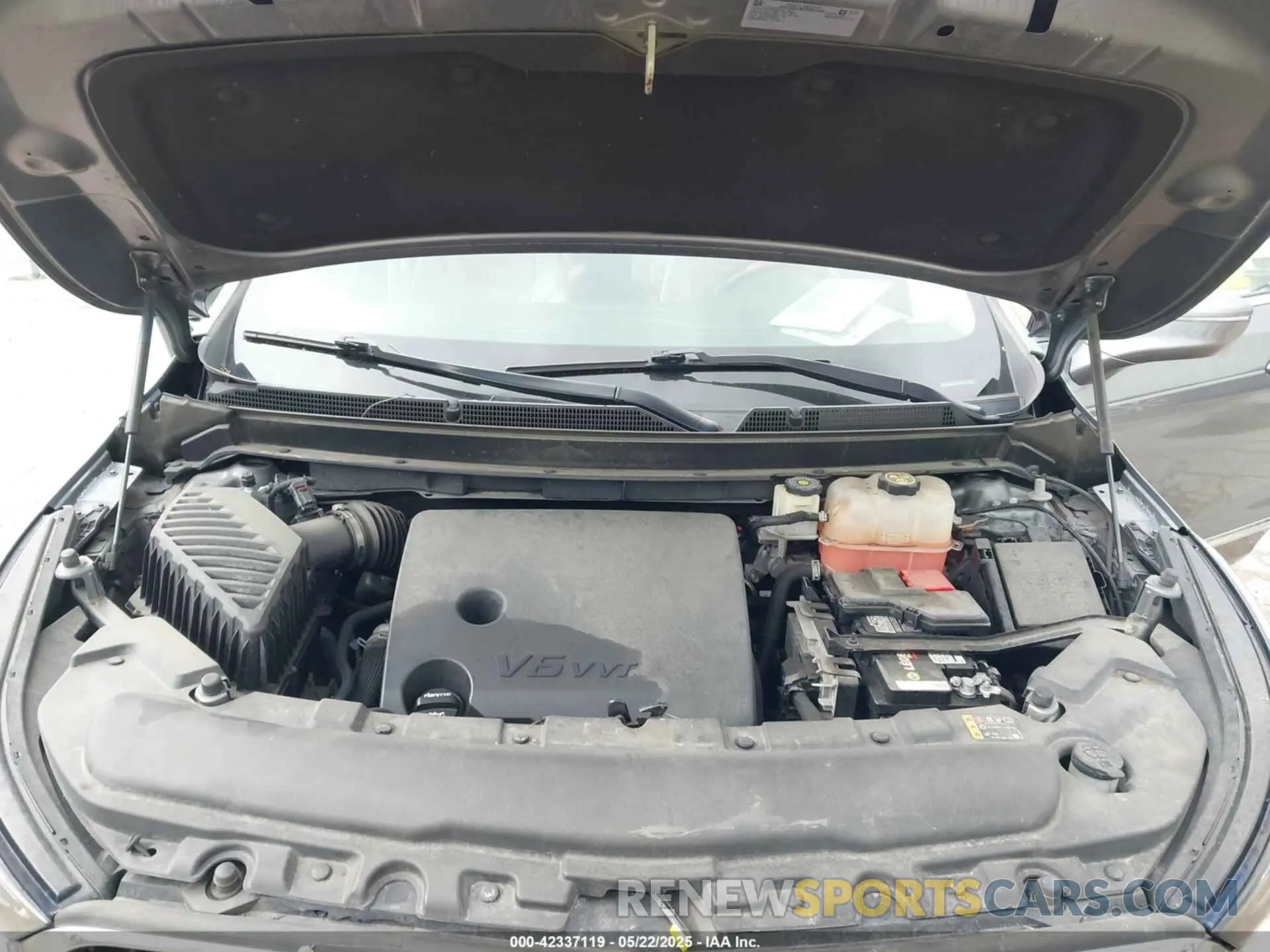 10 Photograph of a damaged car 5GAERBKW8LJ221211 BUICK ENCLAVE 2020