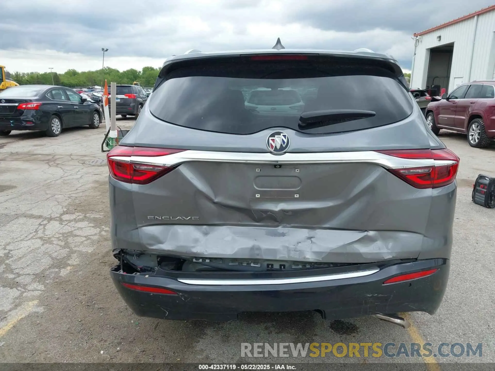 16 Photograph of a damaged car 5GAERBKW8LJ221211 BUICK ENCLAVE 2020