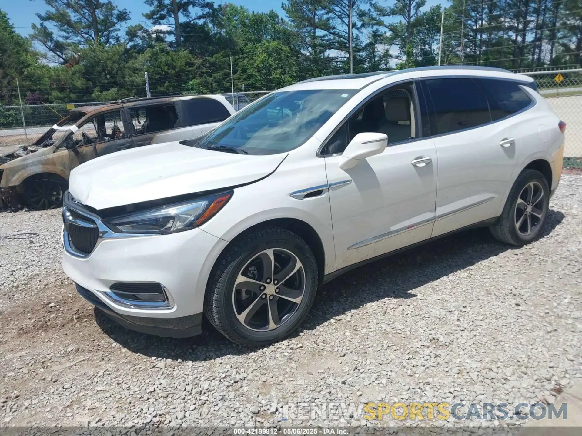 2 Photograph of a damaged car 5GAERBKW8LJ308039 BUICK ENCLAVE 2020