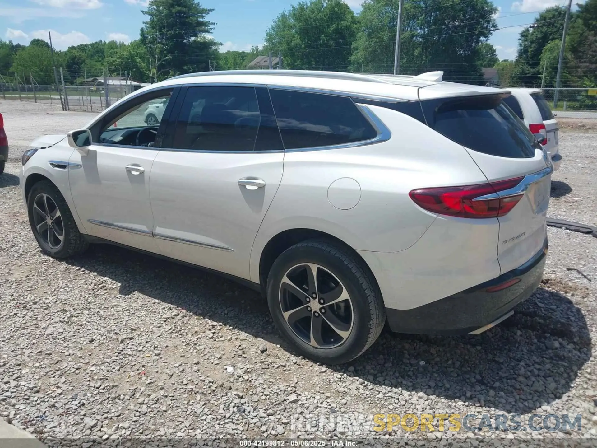3 Photograph of a damaged car 5GAERBKW8LJ308039 BUICK ENCLAVE 2020