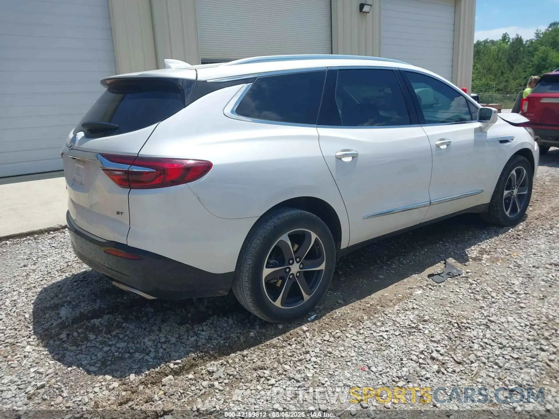 4 Photograph of a damaged car 5GAERBKW8LJ308039 BUICK ENCLAVE 2020