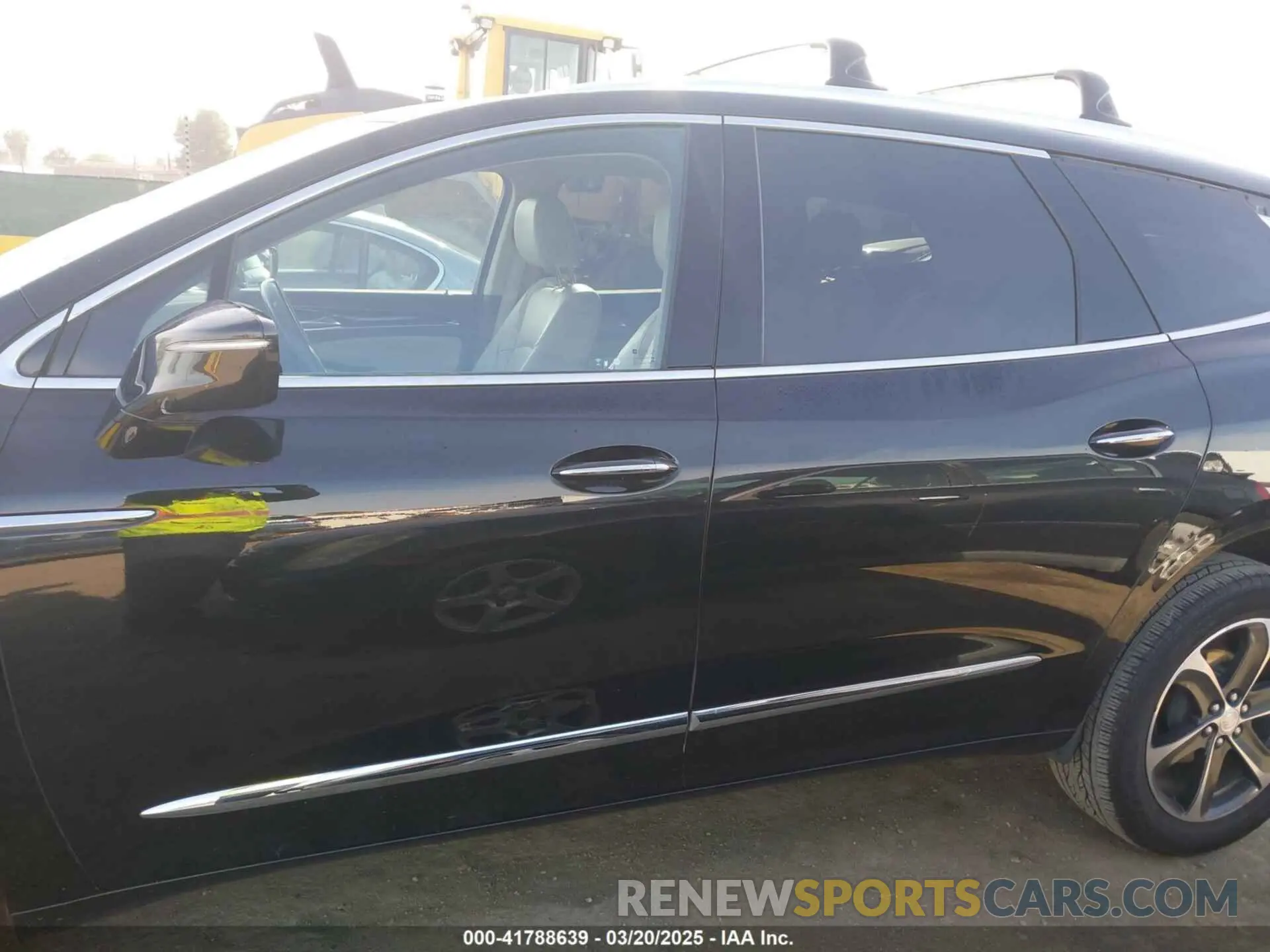 15 Photograph of a damaged car 5GAERBKWXLJ228614 BUICK ENCLAVE 2020