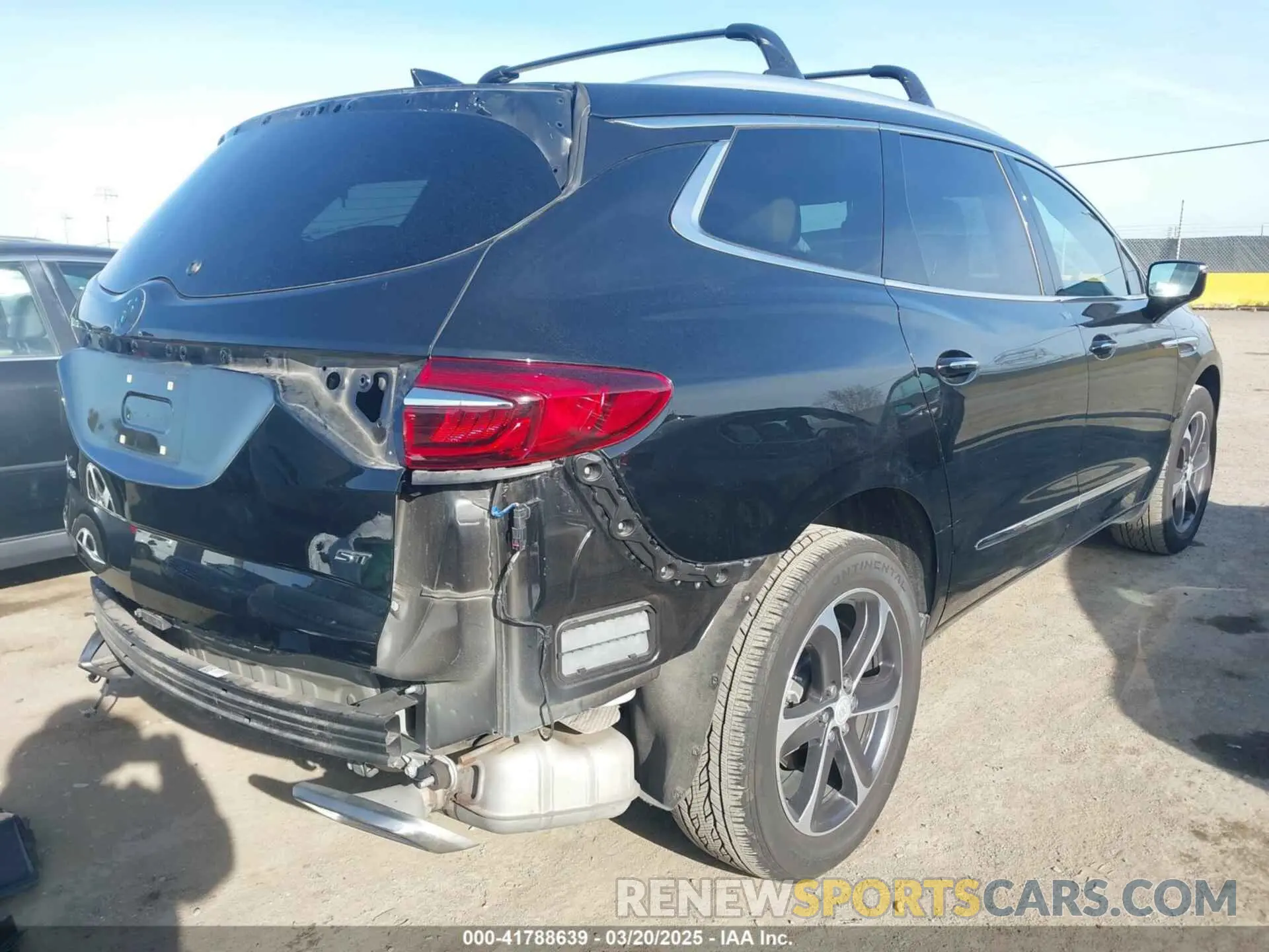 4 Photograph of a damaged car 5GAERBKWXLJ228614 BUICK ENCLAVE 2020