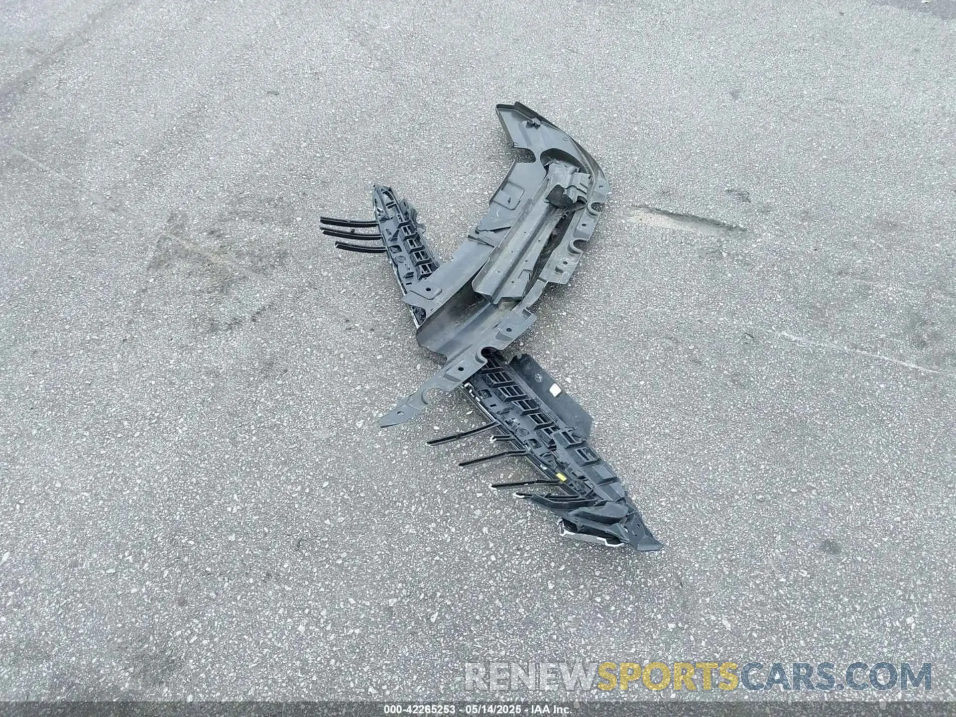 12 Photograph of a damaged car 5GAERCKW9LJ288809 BUICK ENCLAVE 2020