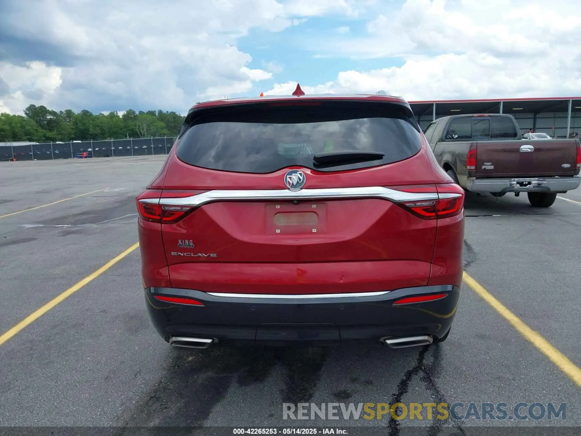17 Photograph of a damaged car 5GAERCKW9LJ288809 BUICK ENCLAVE 2020