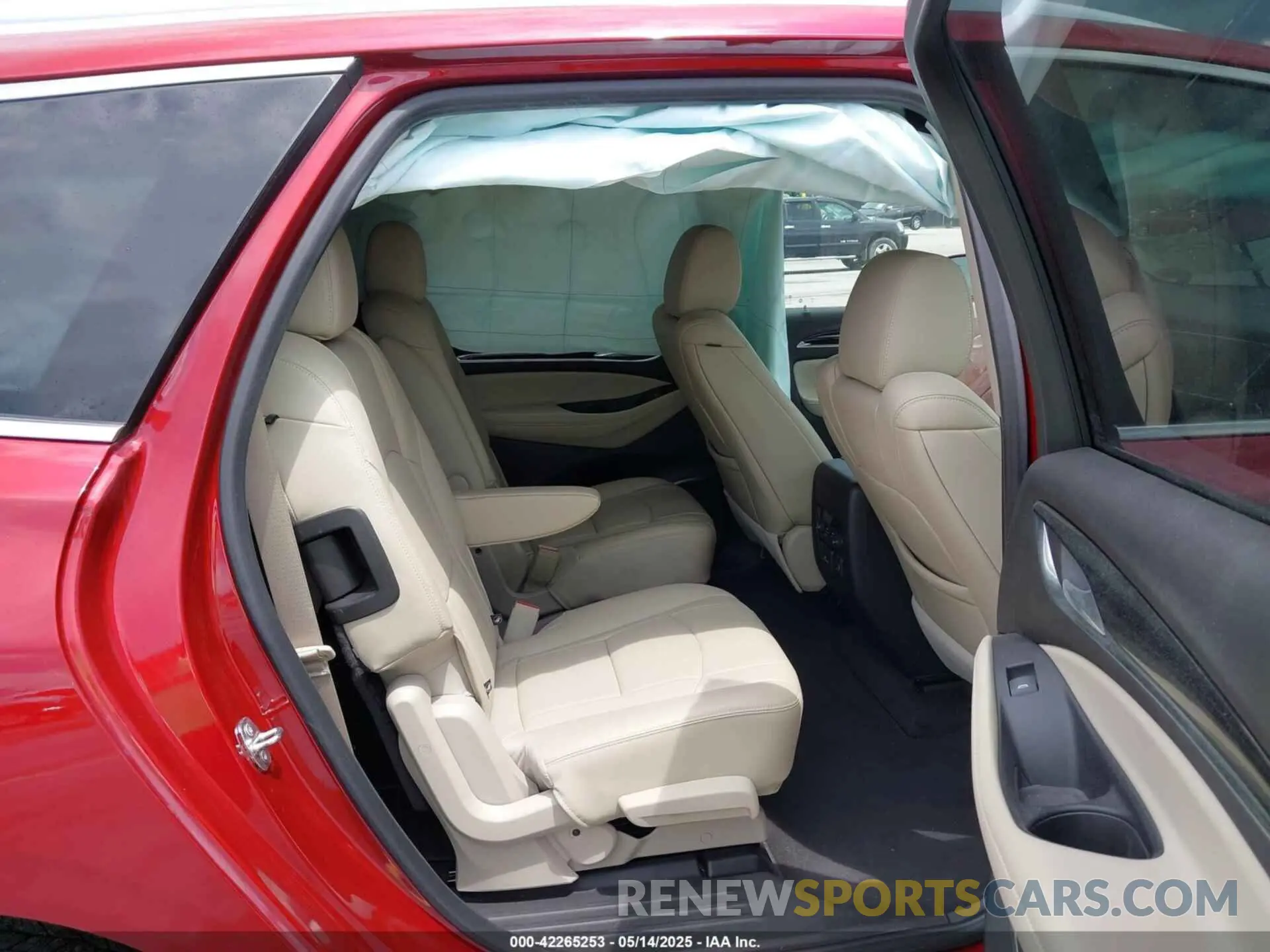 8 Photograph of a damaged car 5GAERCKW9LJ288809 BUICK ENCLAVE 2020