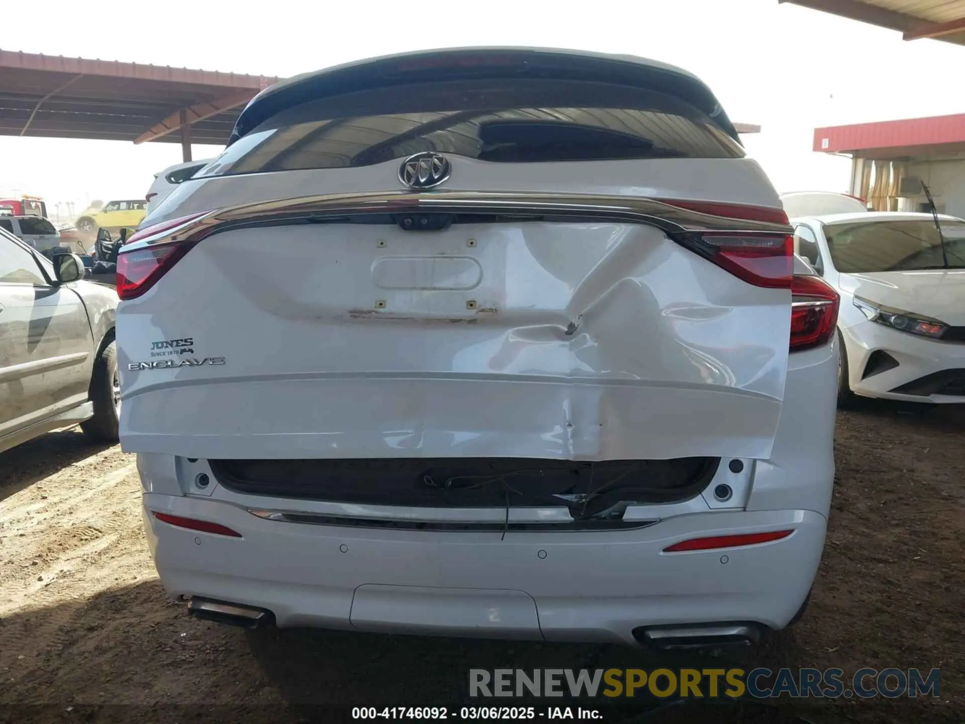 16 Photograph of a damaged car 5GAERDKW0LJ258250 BUICK ENCLAVE 2020