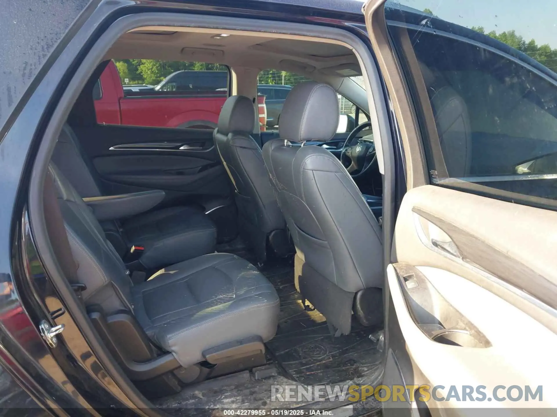 8 Photograph of a damaged car 5GAEVAKW1LJ150195 BUICK ENCLAVE 2020
