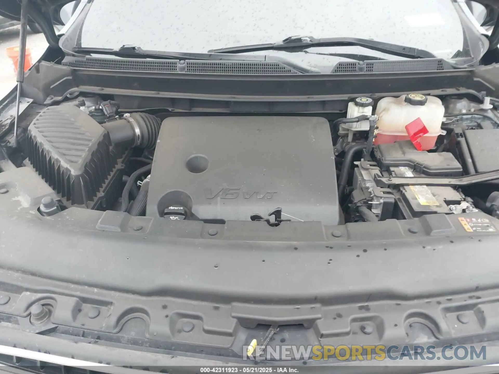 10 Photograph of a damaged car 5GAEVAKW1LJ244495 BUICK ENCLAVE 2020