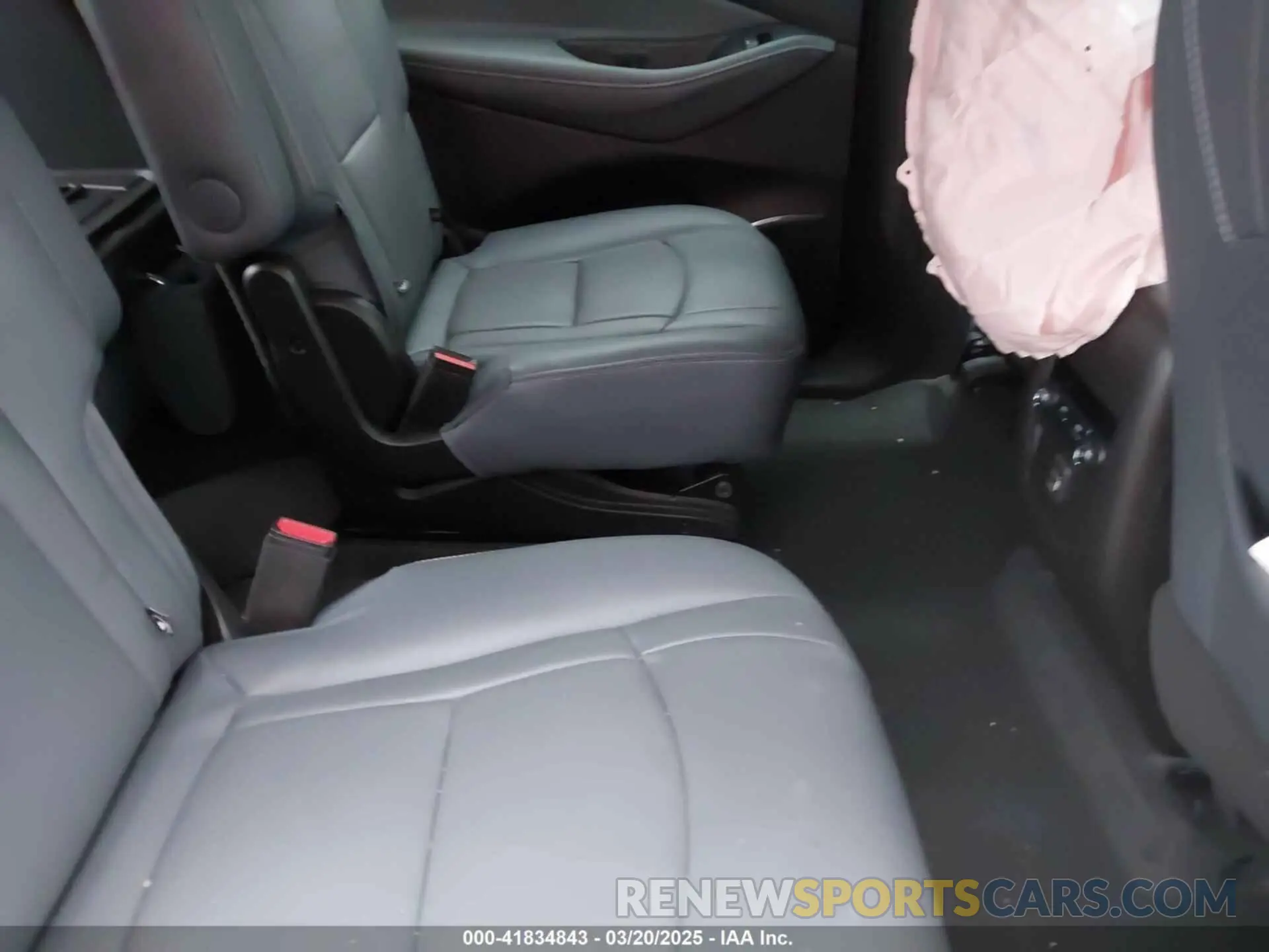8 Photograph of a damaged car 5GAEVAKW4LJ318833 BUICK ENCLAVE 2020