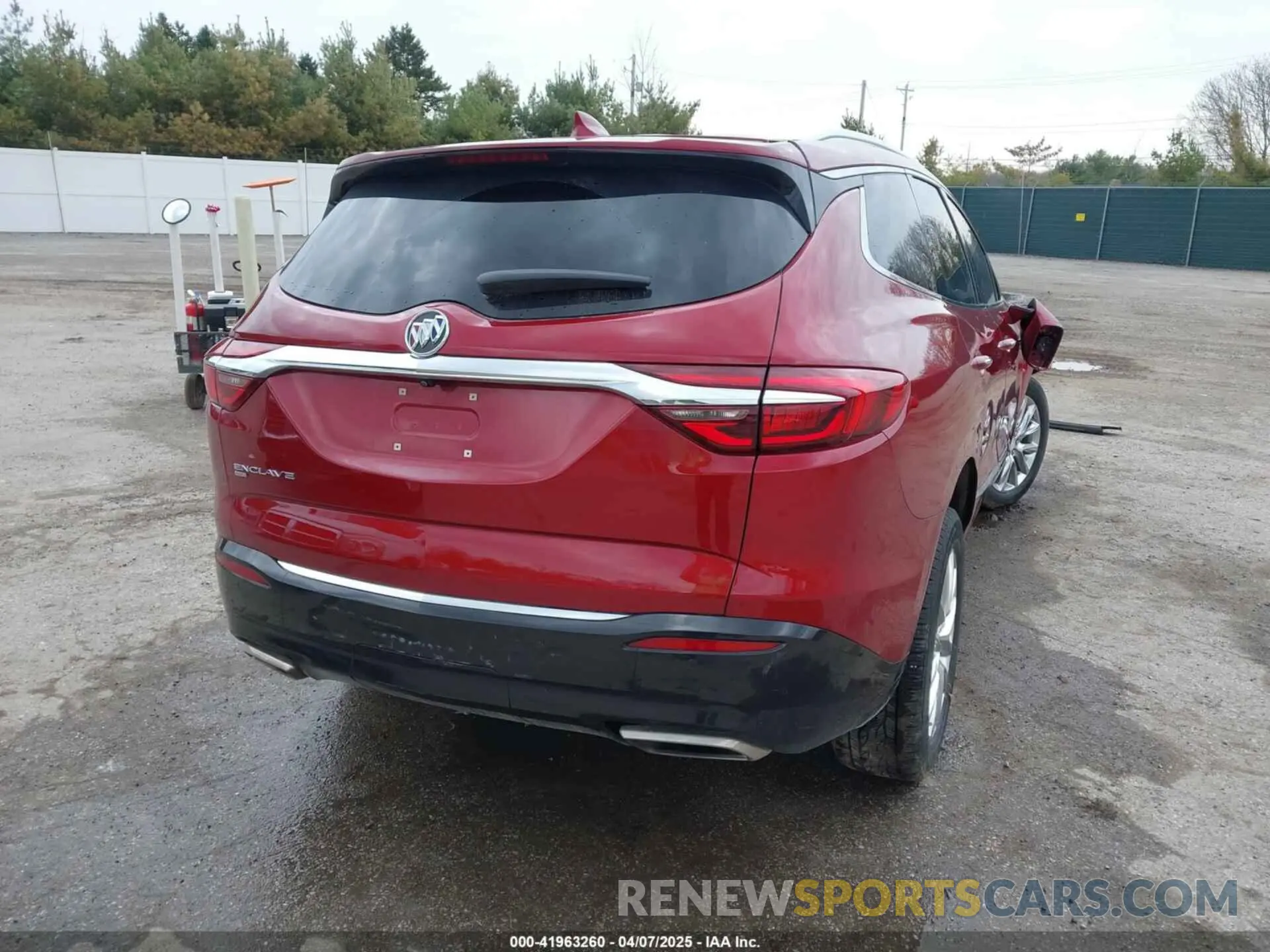 4 Photograph of a damaged car 5GAEVAKW5LJ228512 BUICK ENCLAVE 2020