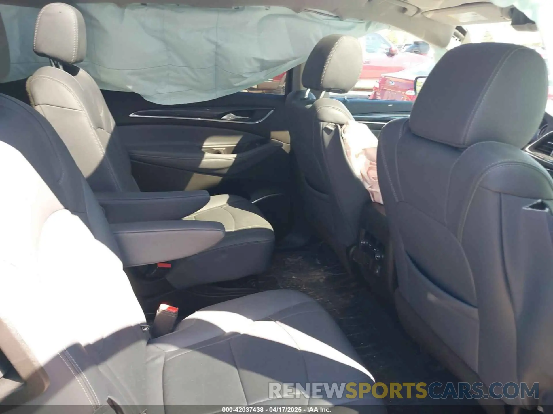 8 Photograph of a damaged car 5GAEVAKW6LJ287620 BUICK ENCLAVE 2020