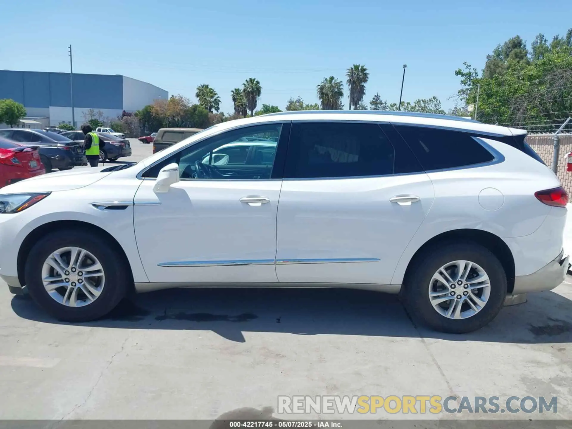 14 Photograph of a damaged car 5GAEVAKW7LJ107383 BUICK ENCLAVE 2020