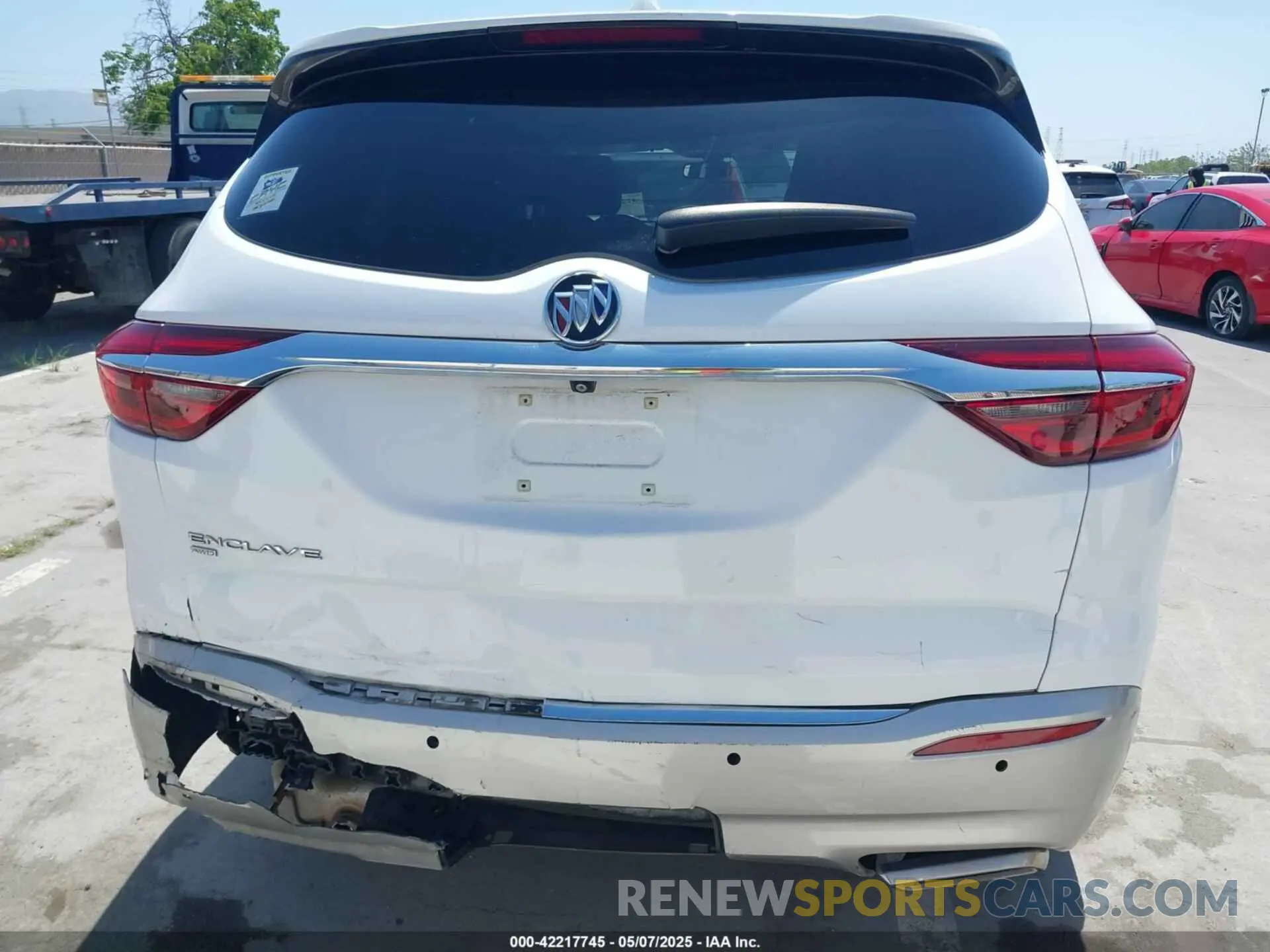 16 Photograph of a damaged car 5GAEVAKW7LJ107383 BUICK ENCLAVE 2020