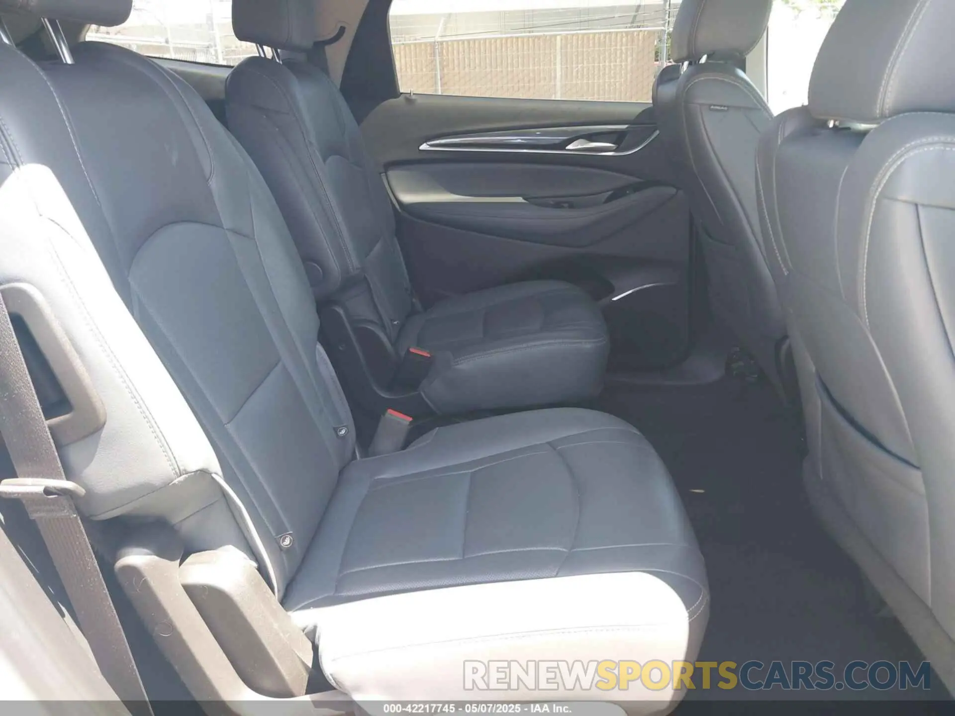 8 Photograph of a damaged car 5GAEVAKW7LJ107383 BUICK ENCLAVE 2020