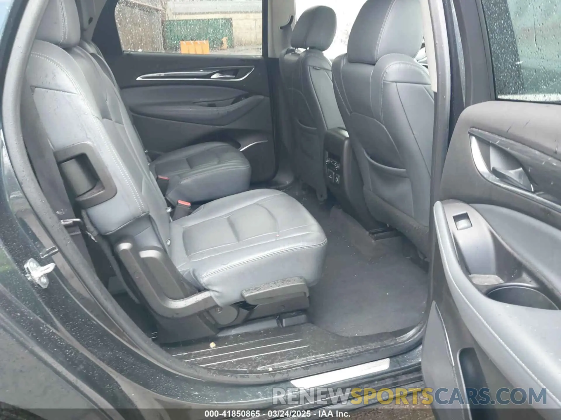 8 Photograph of a damaged car 5GAEVAKWXLJ186161 BUICK ENCLAVE 2020