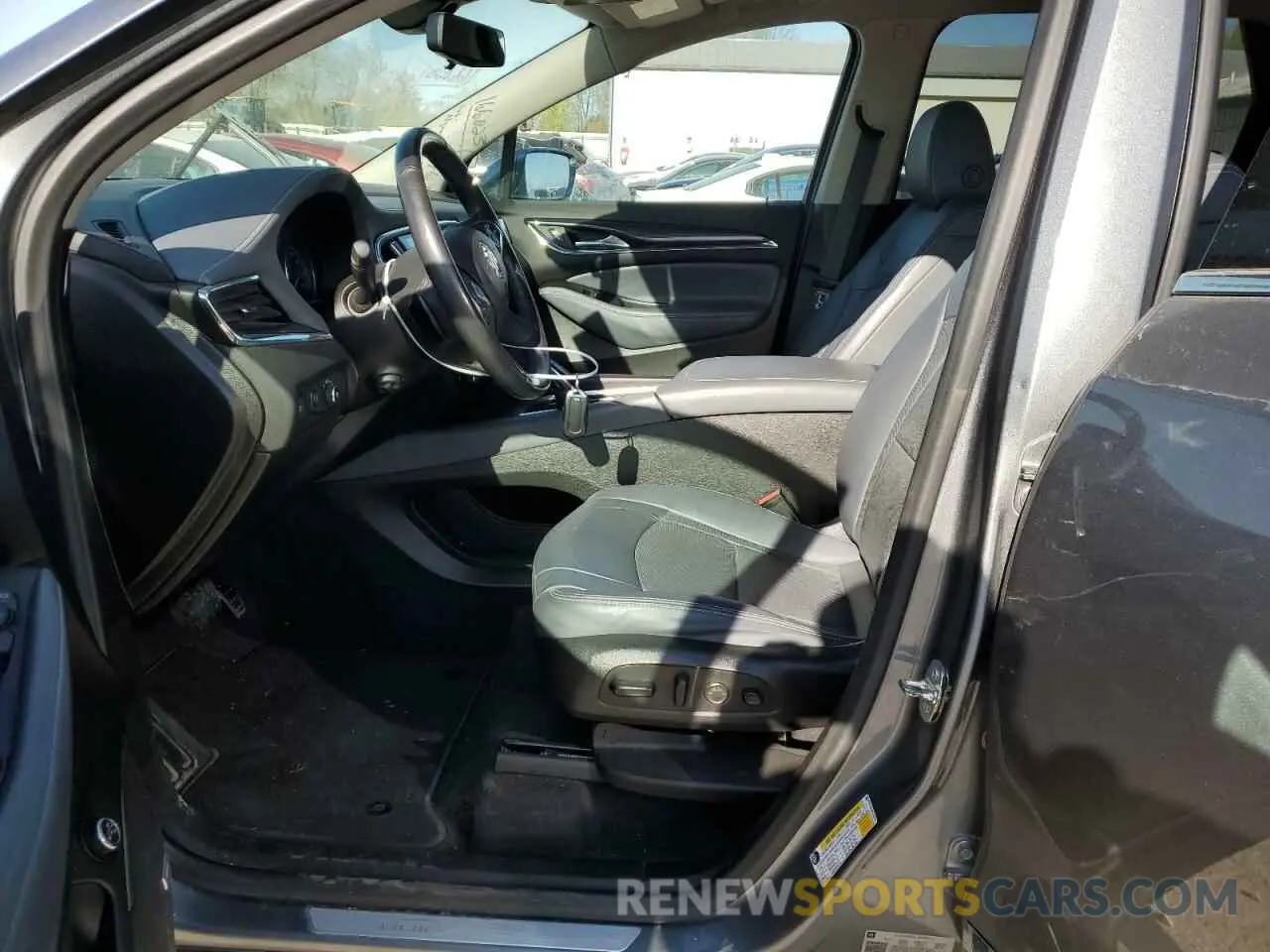 7 Photograph of a damaged car 5GAEVBKW0LJ185428 BUICK ENCLAVE 2020