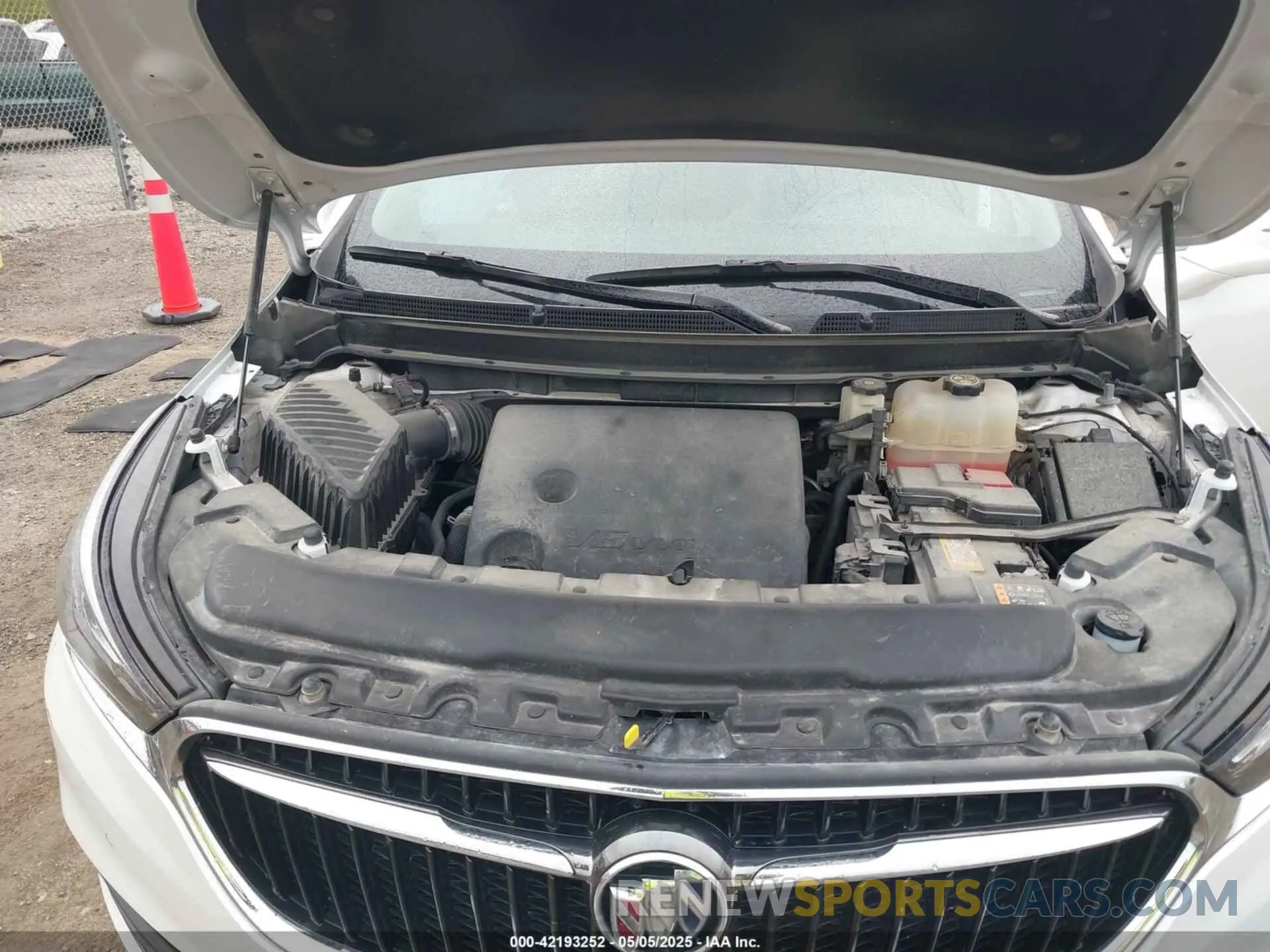 10 Photograph of a damaged car 5GAEVBKW7LJ146223 BUICK ENCLAVE 2020
