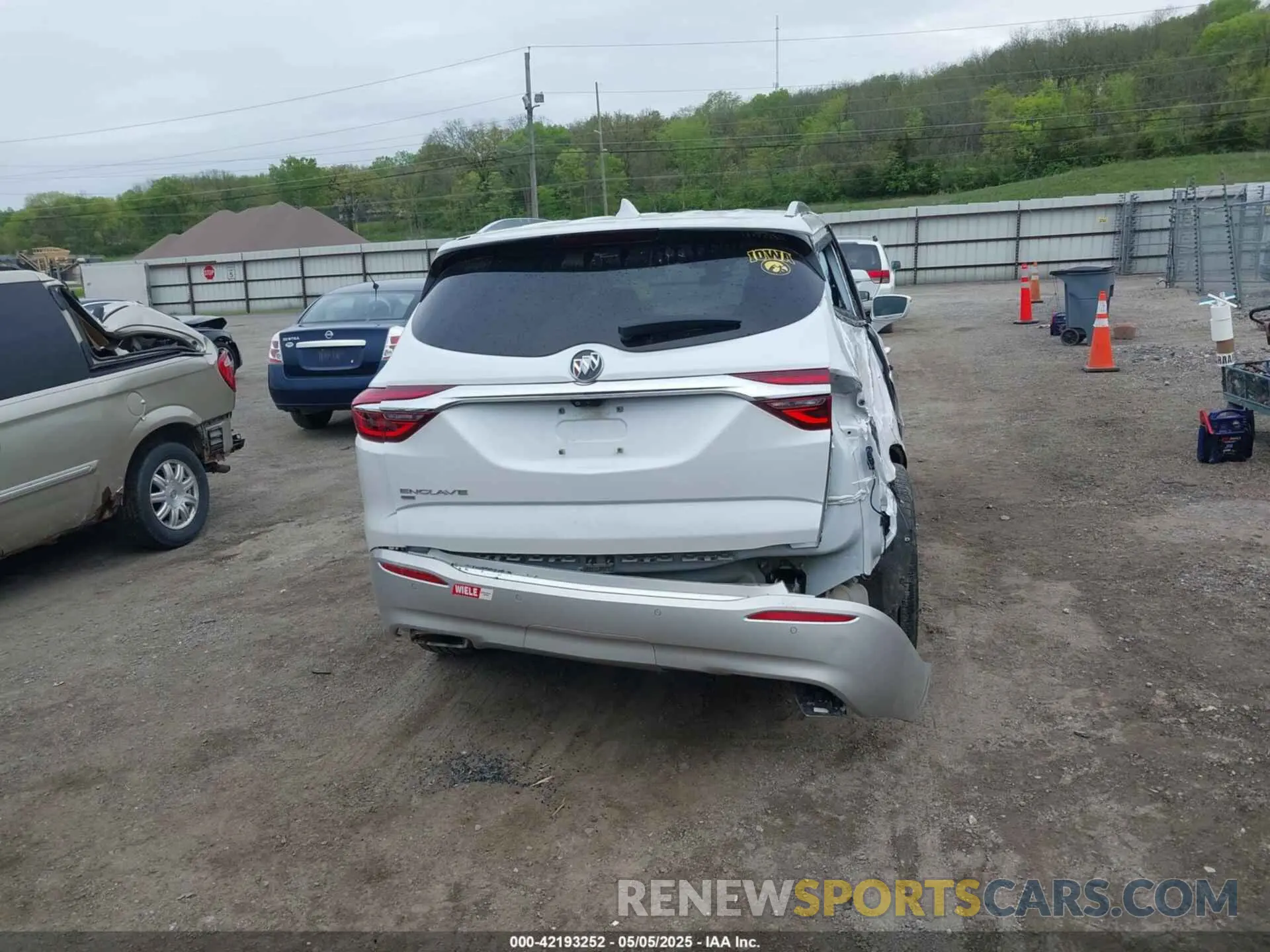 16 Photograph of a damaged car 5GAEVBKW7LJ146223 BUICK ENCLAVE 2020