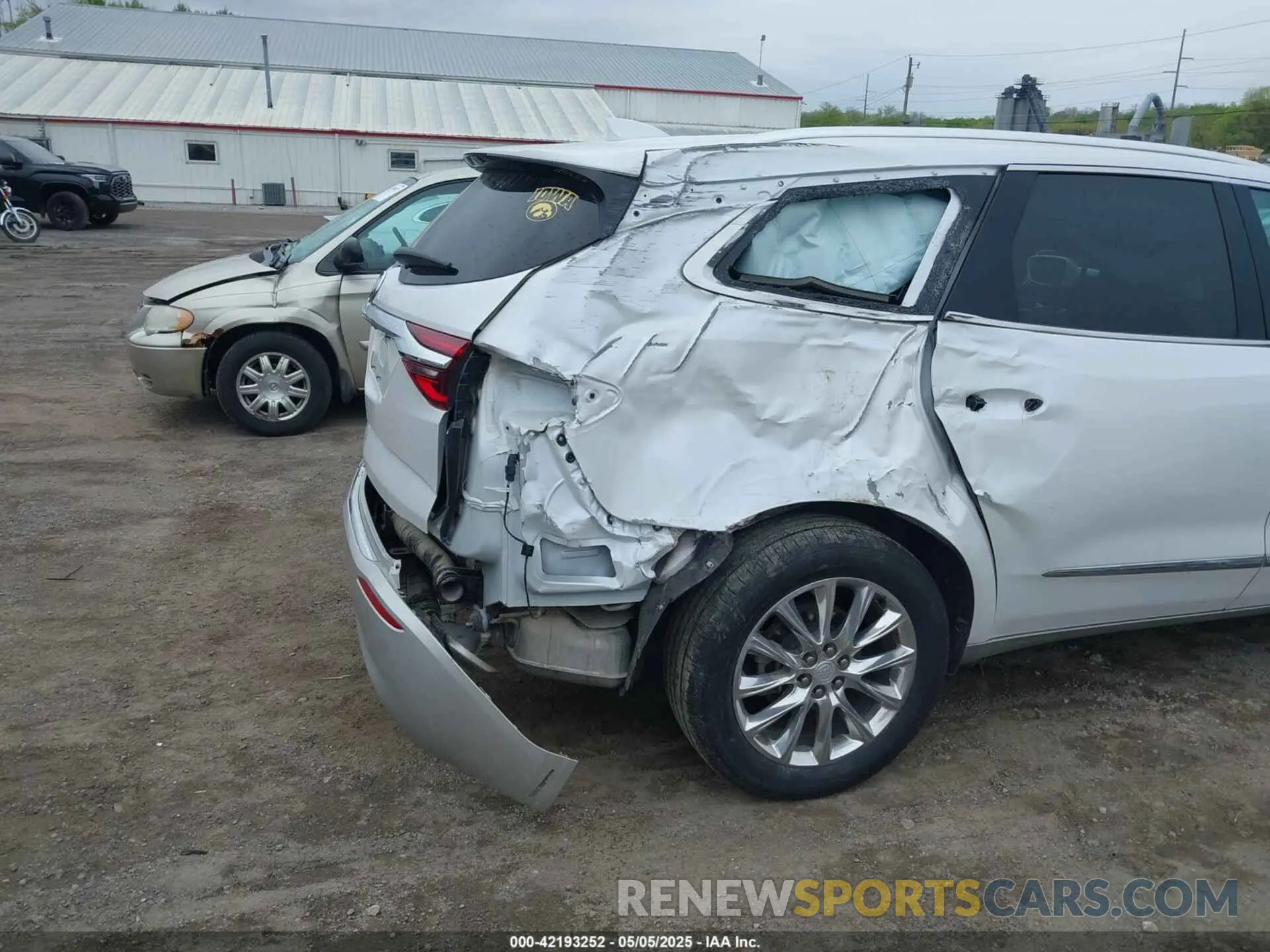 6 Photograph of a damaged car 5GAEVBKW7LJ146223 BUICK ENCLAVE 2020