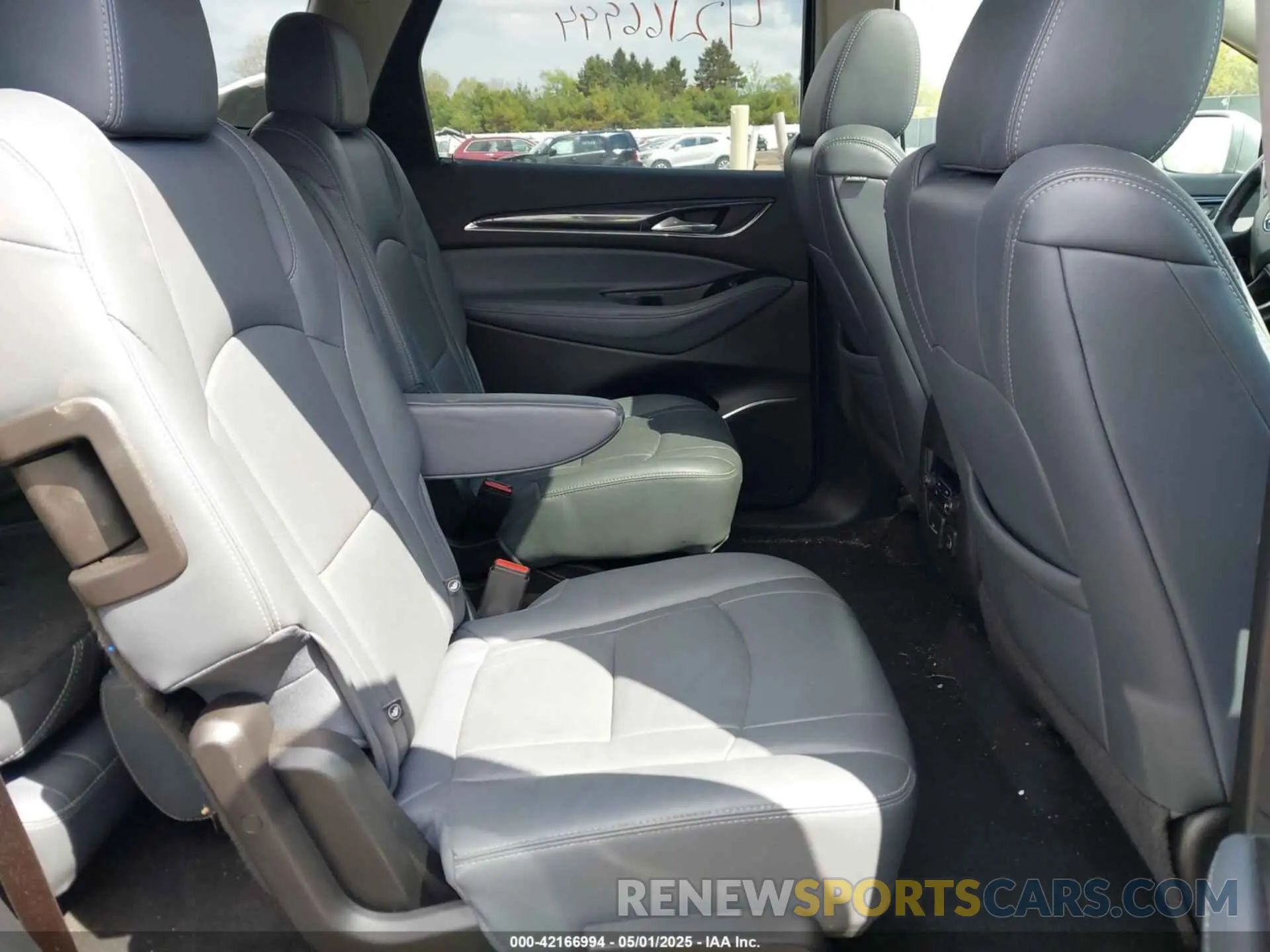 8 Photograph of a damaged car 5GAEVBKW7LJ280746 BUICK ENCLAVE 2020