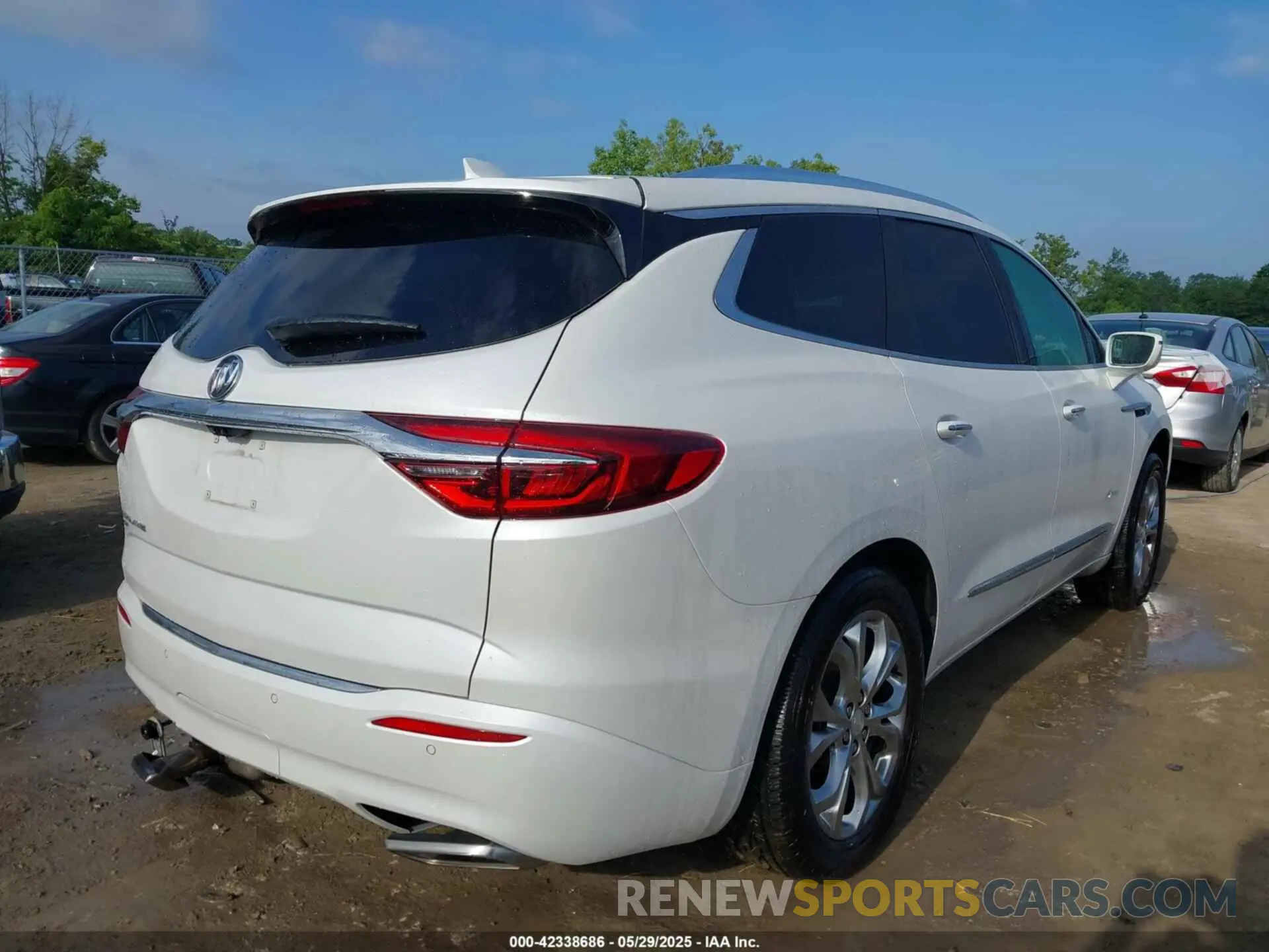 4 Photograph of a damaged car 5GAEVCKW2LJ328739 BUICK ENCLAVE 2020