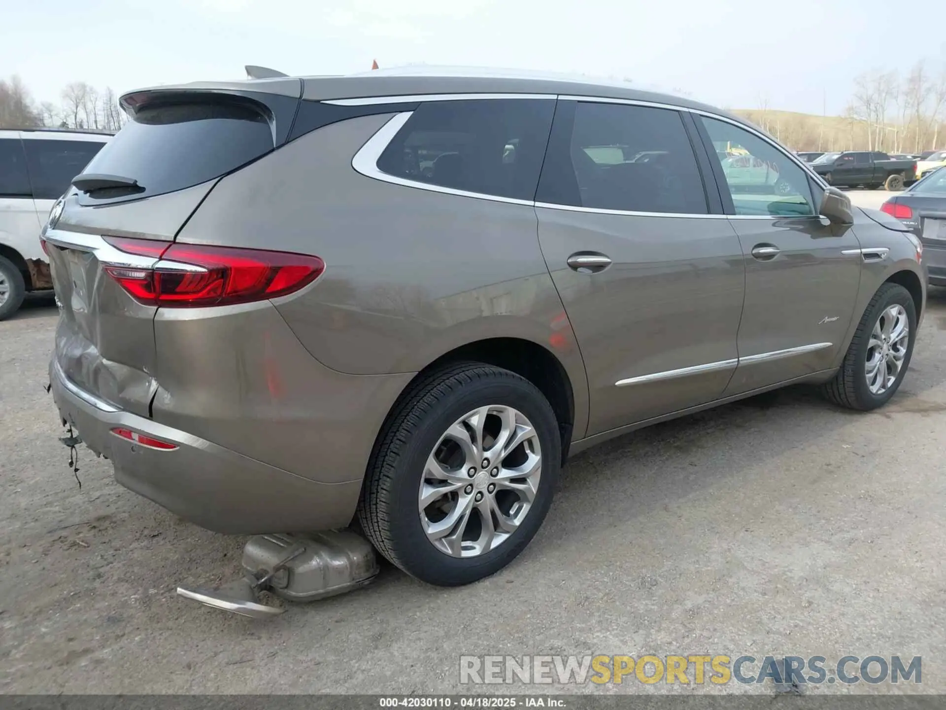 4 Photograph of a damaged car 5GAEVCKW9LJ102522 BUICK ENCLAVE 2020