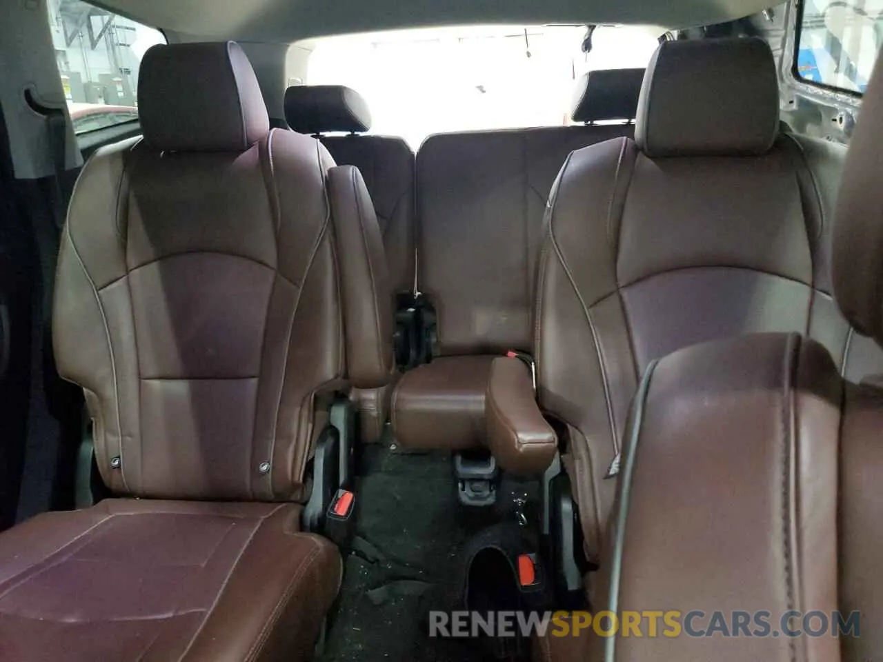 10 Photograph of a damaged car 5GAEVCKWXLJ121287 BUICK ENCLAVE 2020