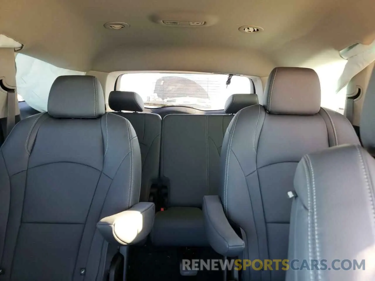 10 Photograph of a damaged car 5GAERBKW0MJ240465 BUICK ENCLAVE 2021